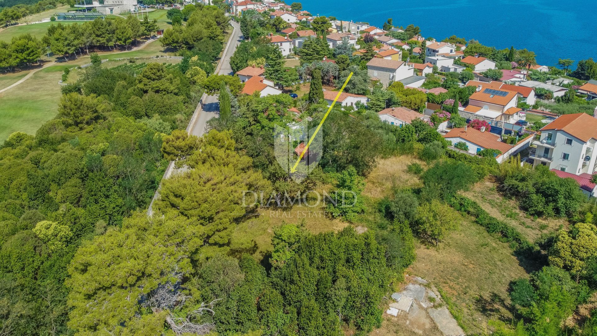 Jord i Crveni Vrh, Istria County 12265079