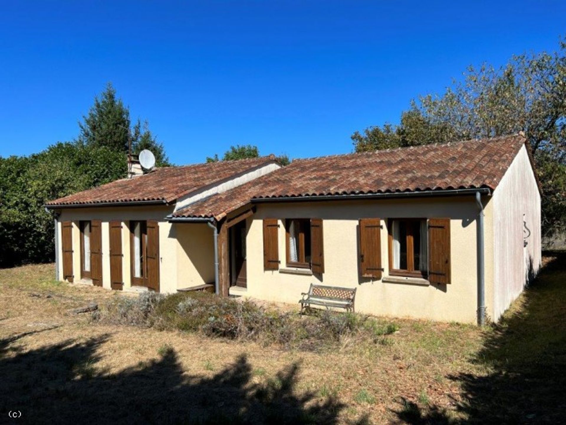 Hus i Champagne-Mouton, Nouvelle-Aquitaine 12267033