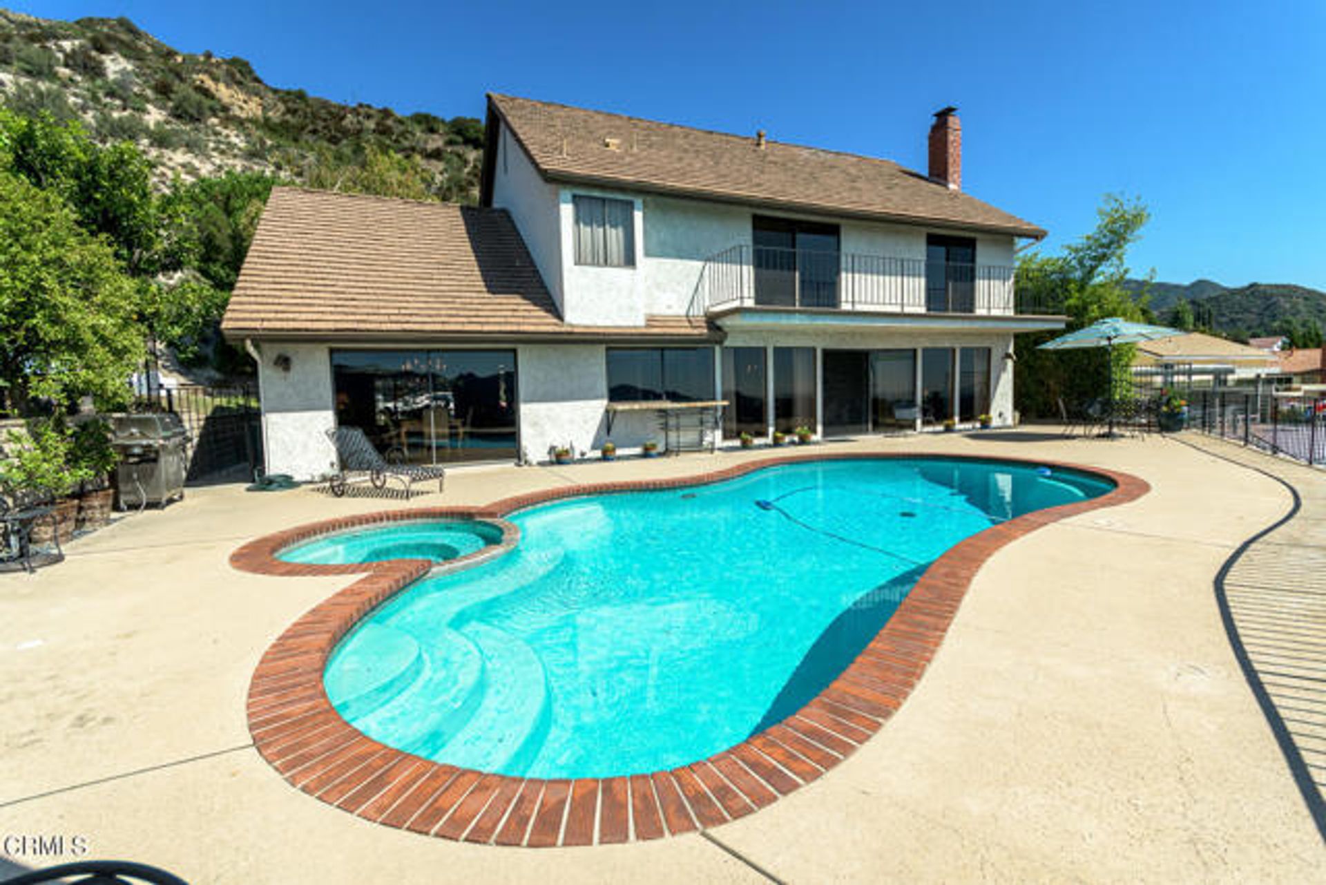 Haus im La Crescenta-Montrose, California 12269519