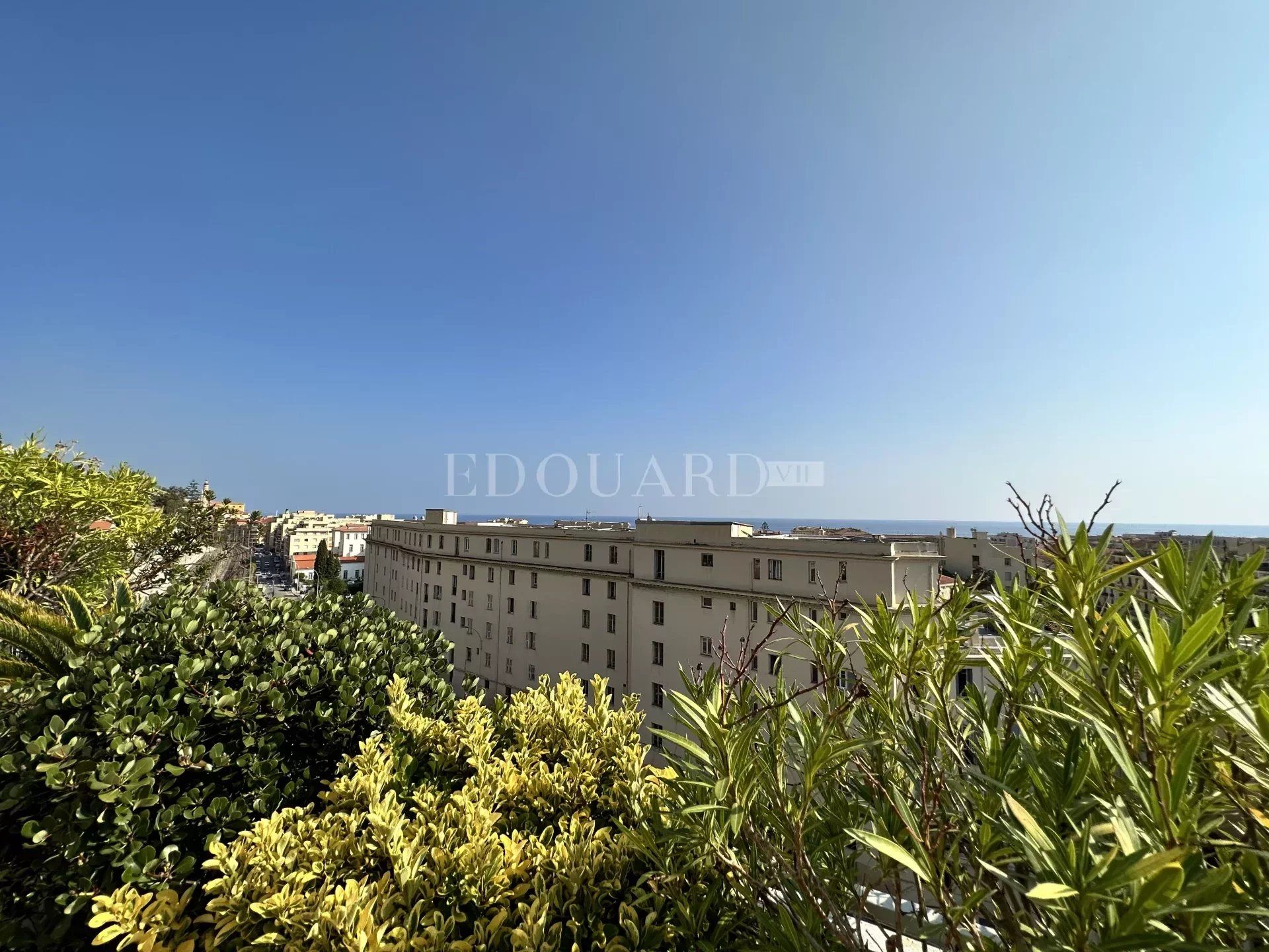 Condominium in Menton, Alpes-Maritimes 12270108