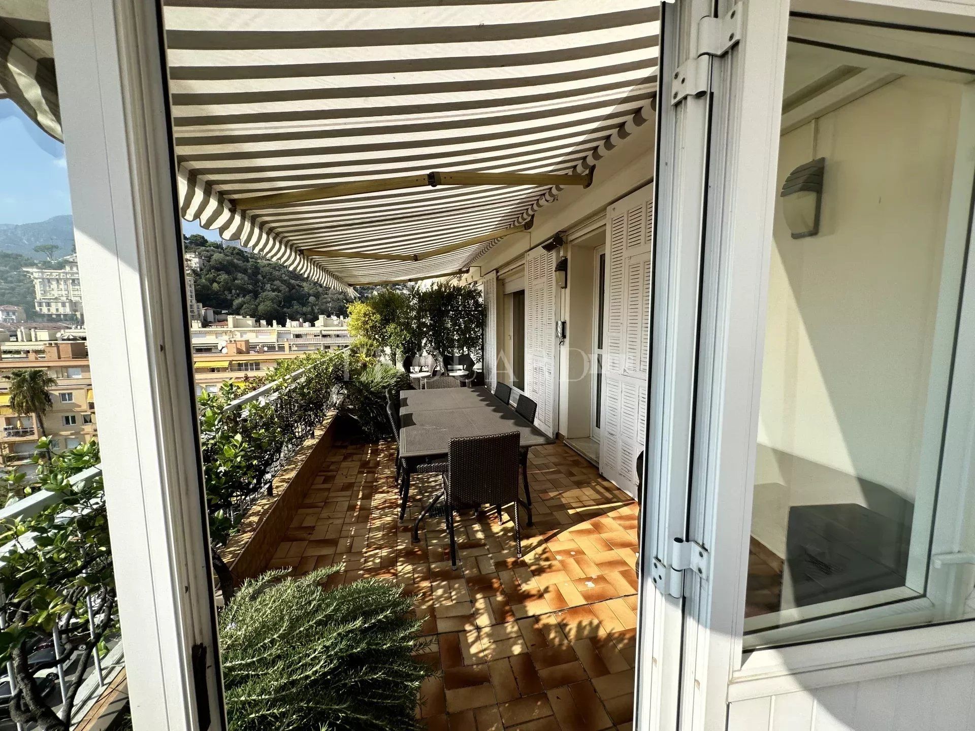 Condominium in Menton, Alpes-Maritimes 12270108