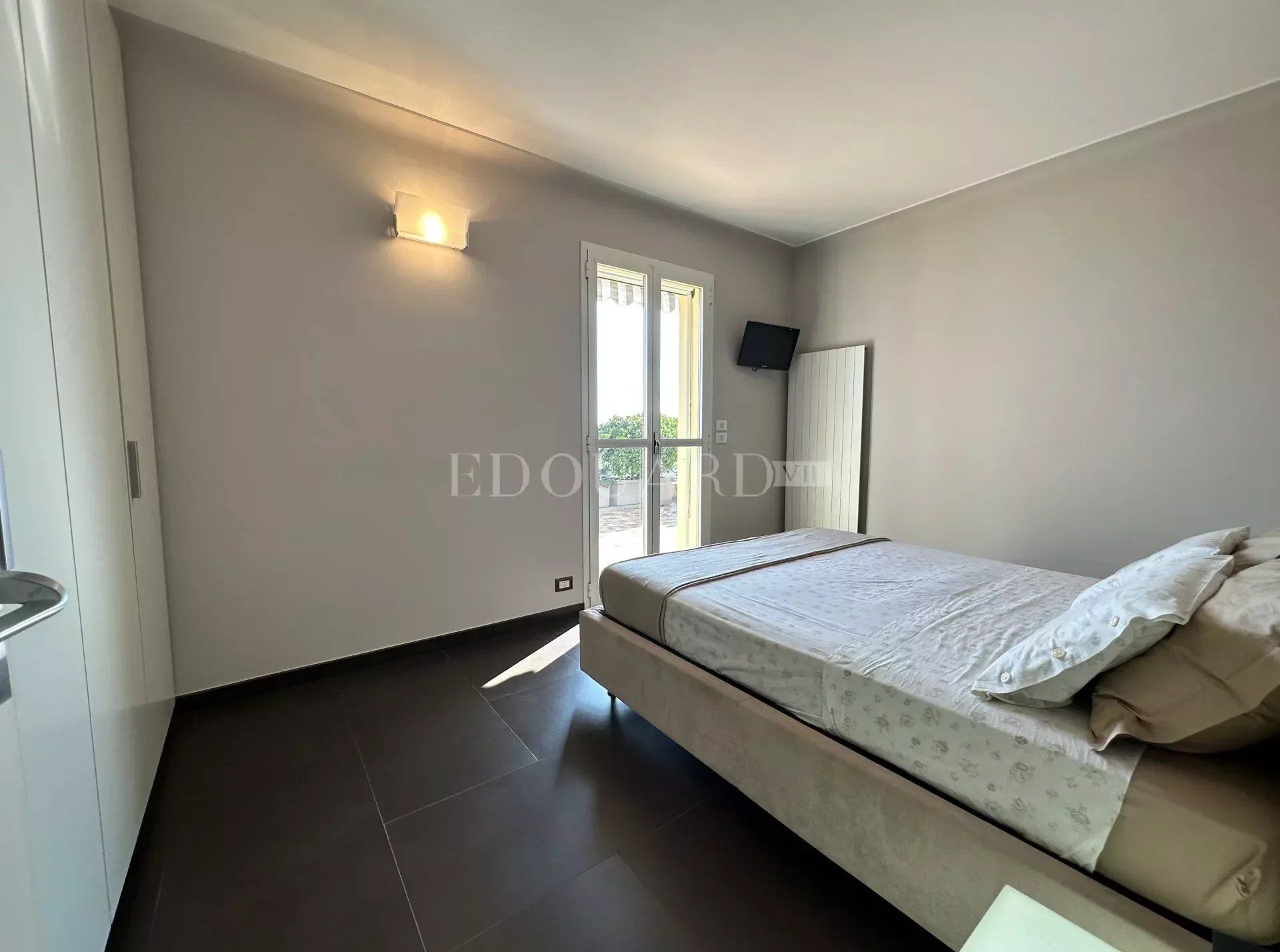 Condominium in Menton, Alpes-Maritimes 12270108