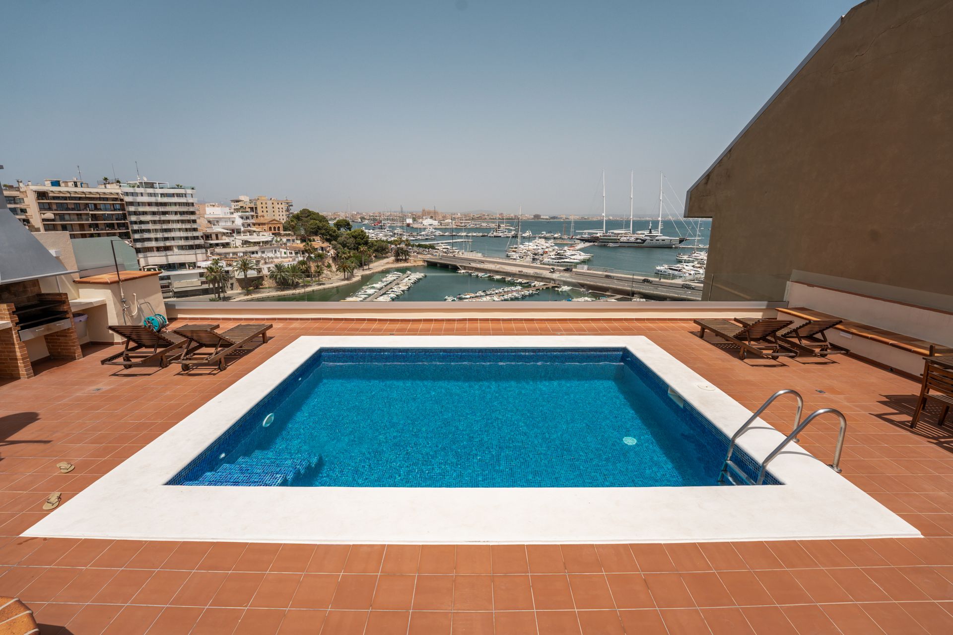 Condominium dans Palma, les Îles Baléares 12270471