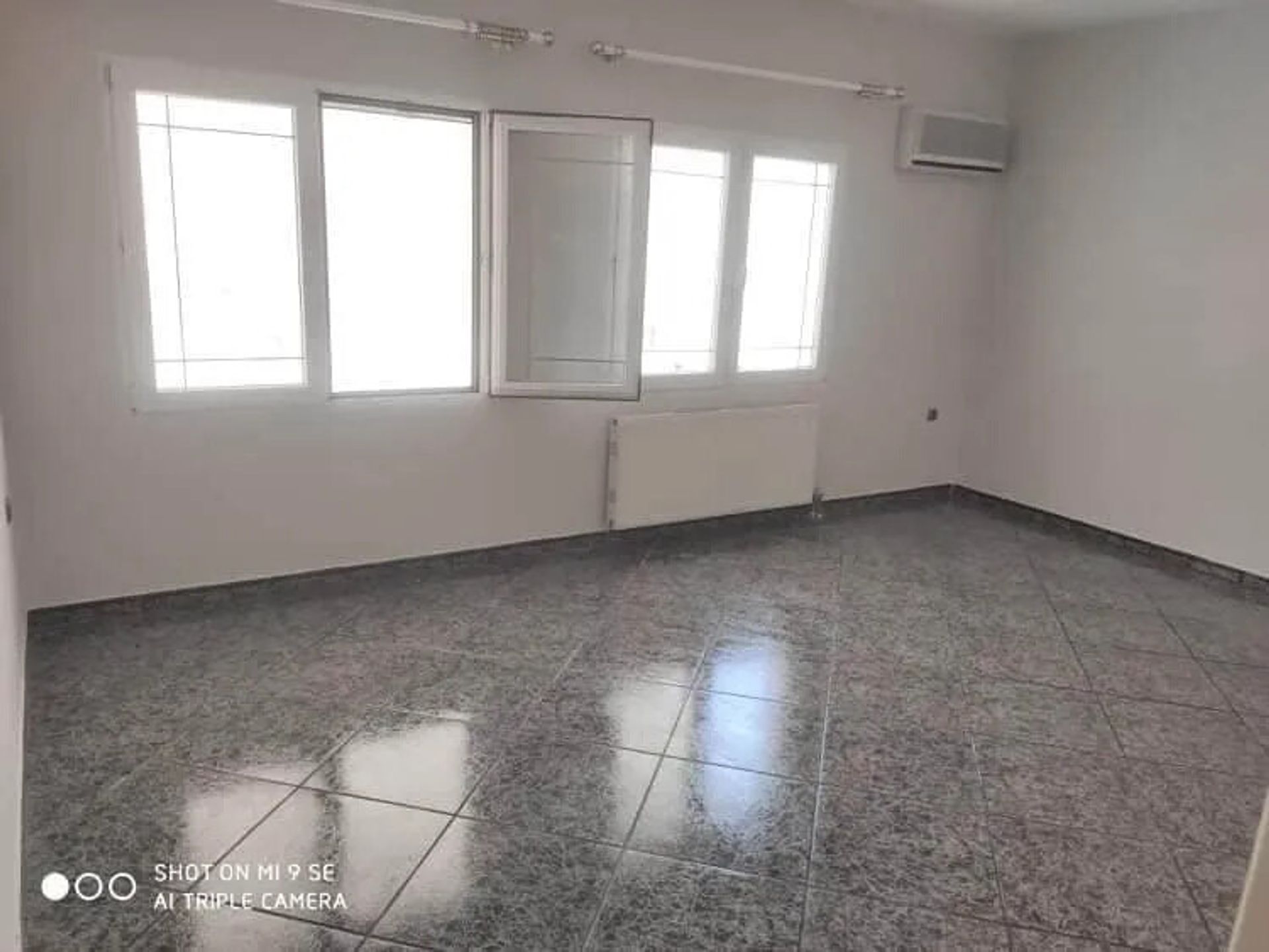 Condominium dans Nea Artaki,  12270561