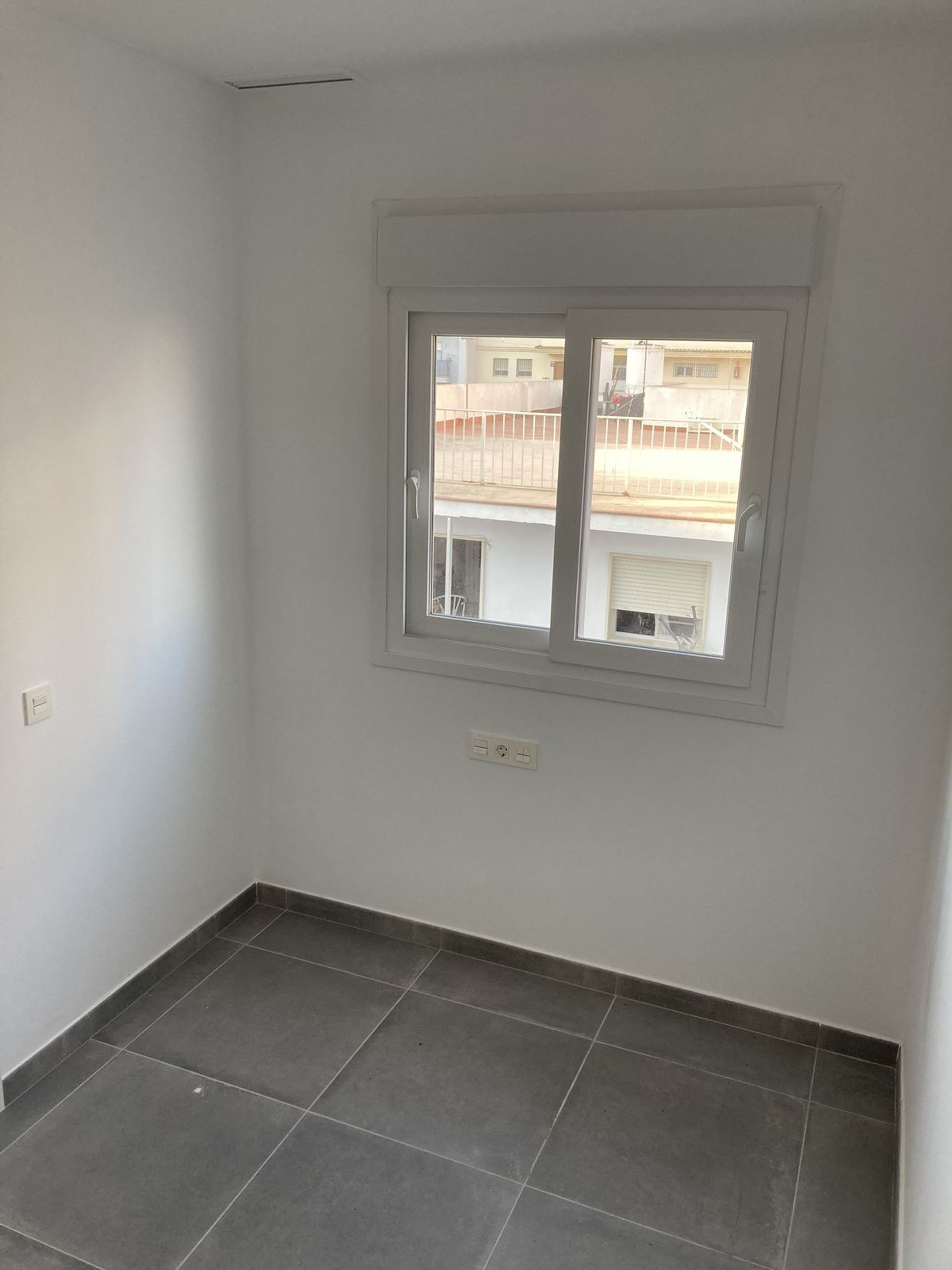 Condominio en Fuengirola, Andalusia 12271891