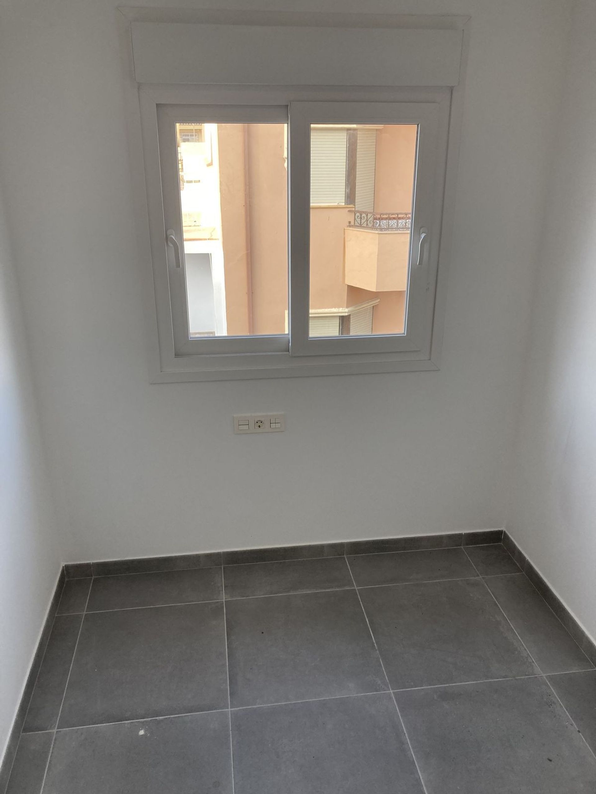 Condominio en Fuengirola, Andalusia 12271891