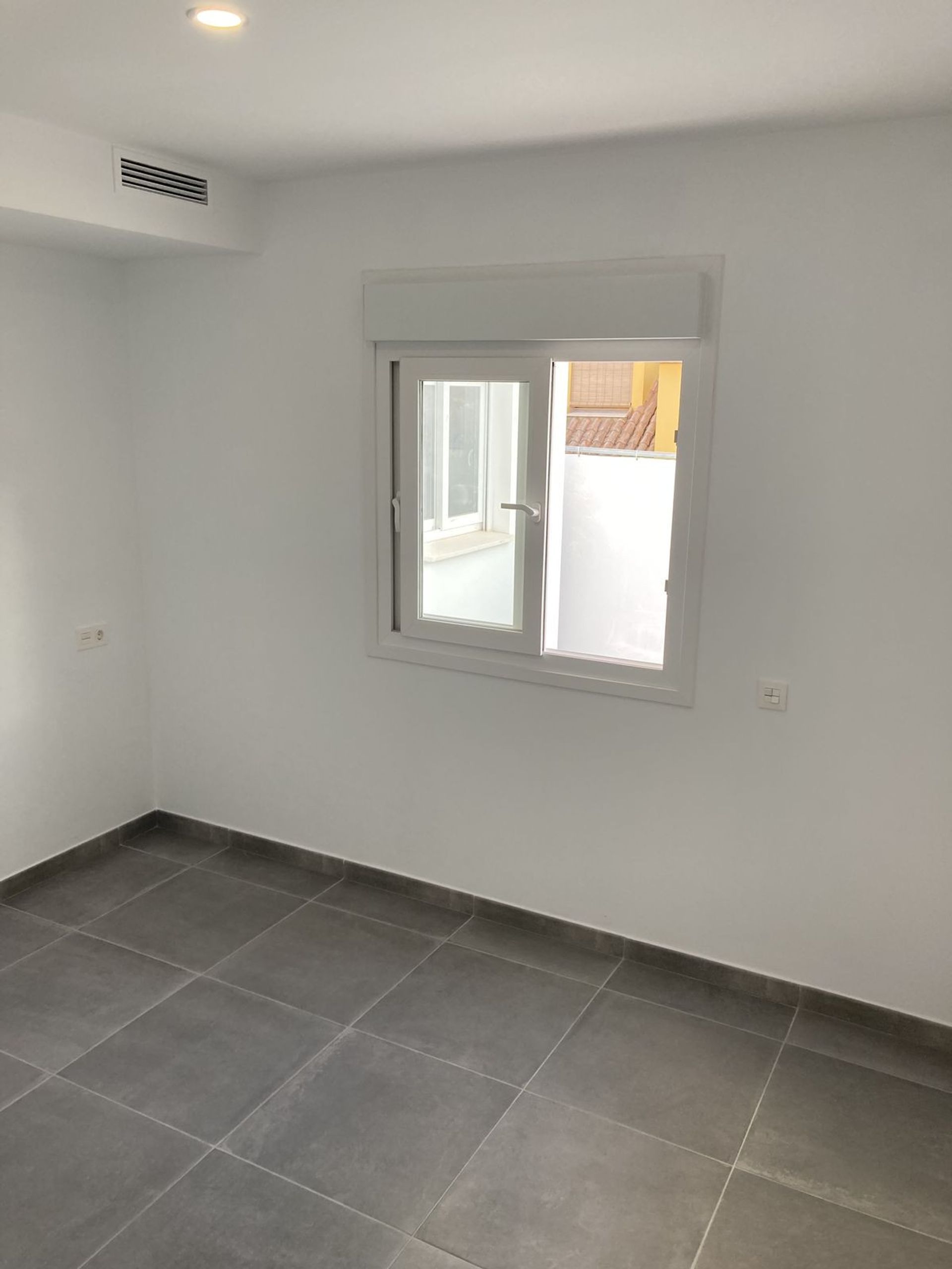 Condominio en Fuengirola, Andalusia 12271891