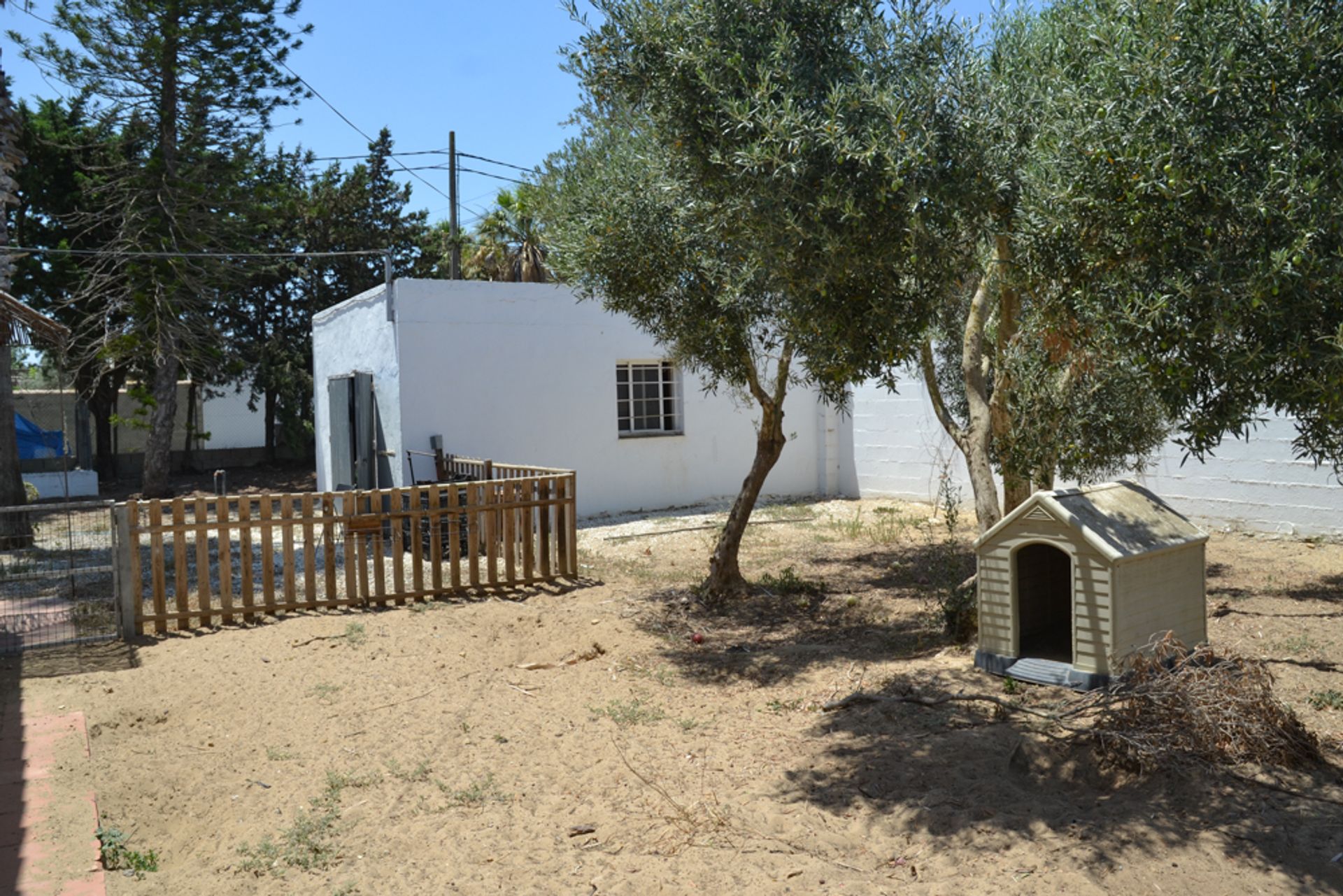 House in Chiclana de la Frontera, Andalucía 12272006