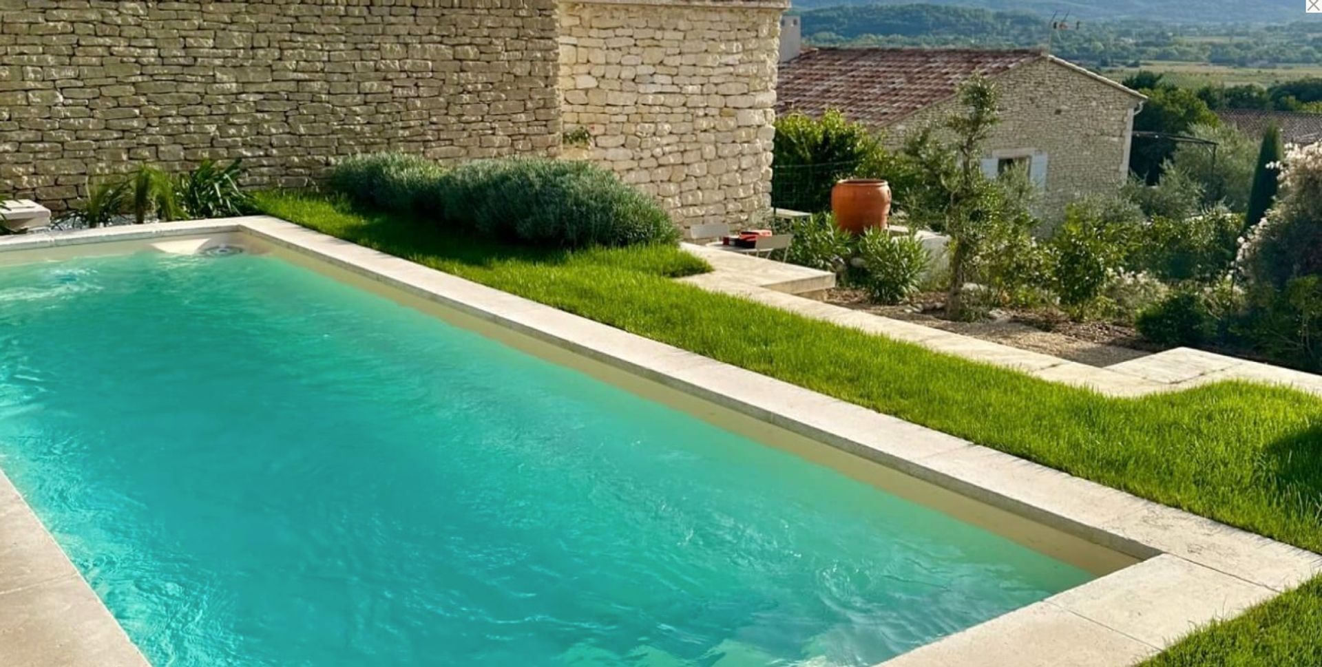 Hus i Gordes, Provence-Alpes-Cote d'Azur 12272538