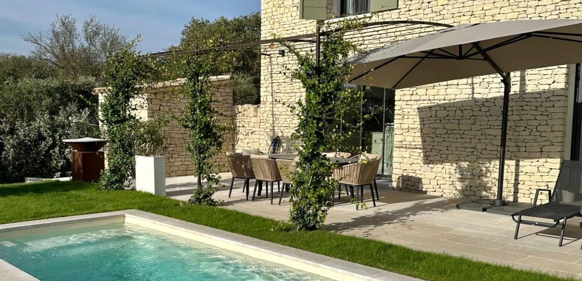 Hus i Gordes, Provence-Alpes-Cote d'Azur 12272538