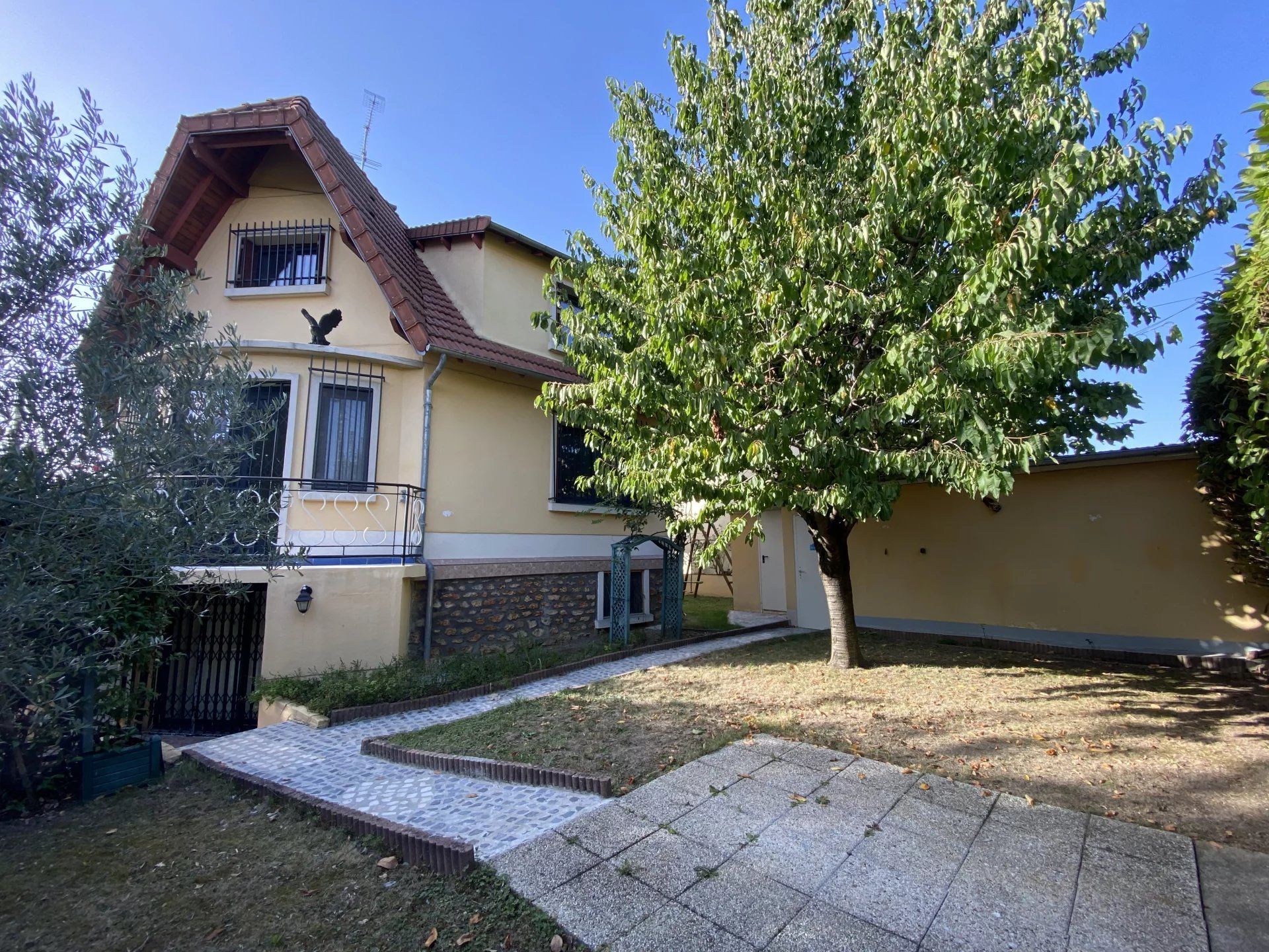 Haus im Champigny-sur-Marne, Ile-de-France 12272798