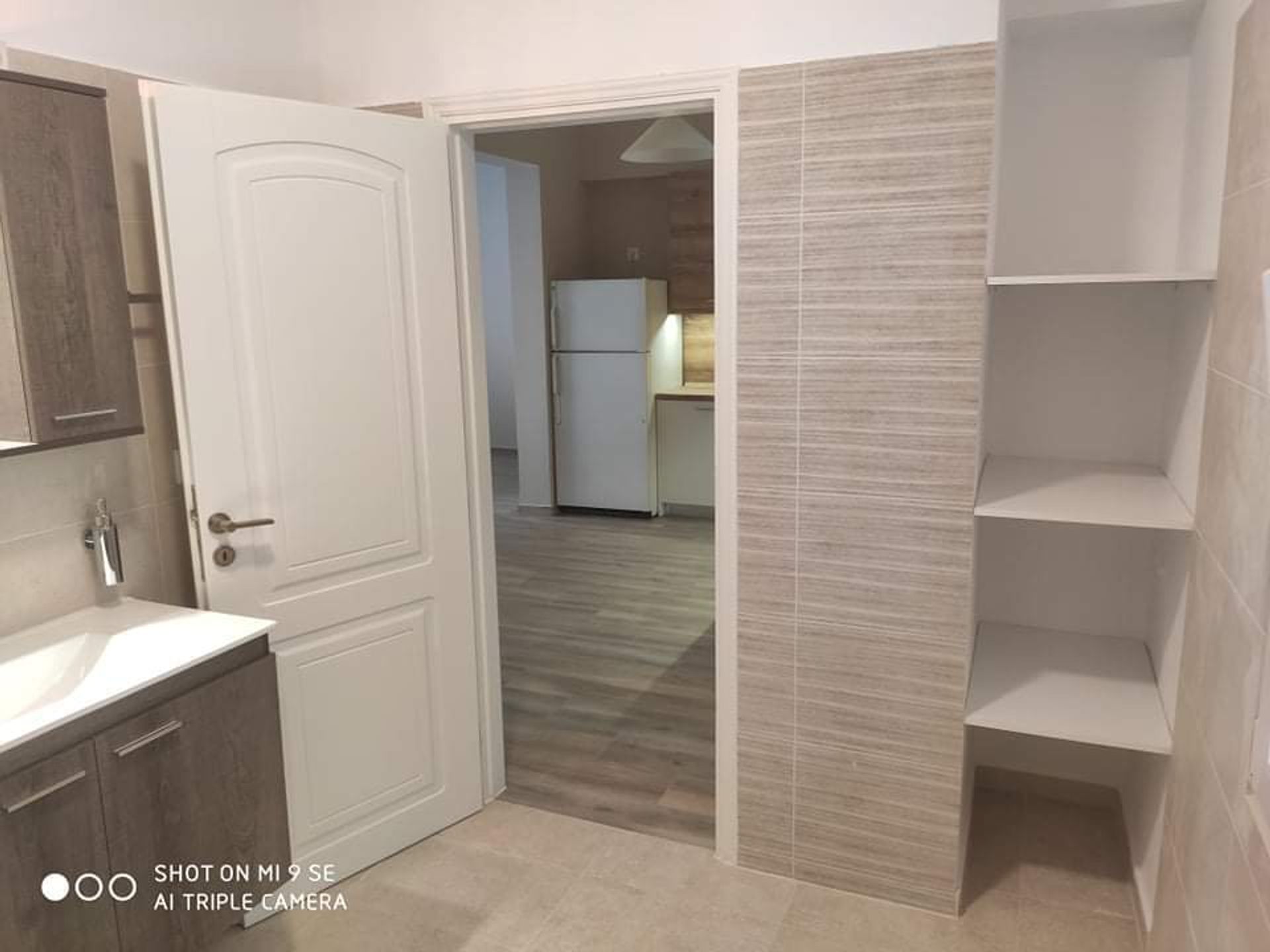 Condominium dans Nea Artaki,  12273539