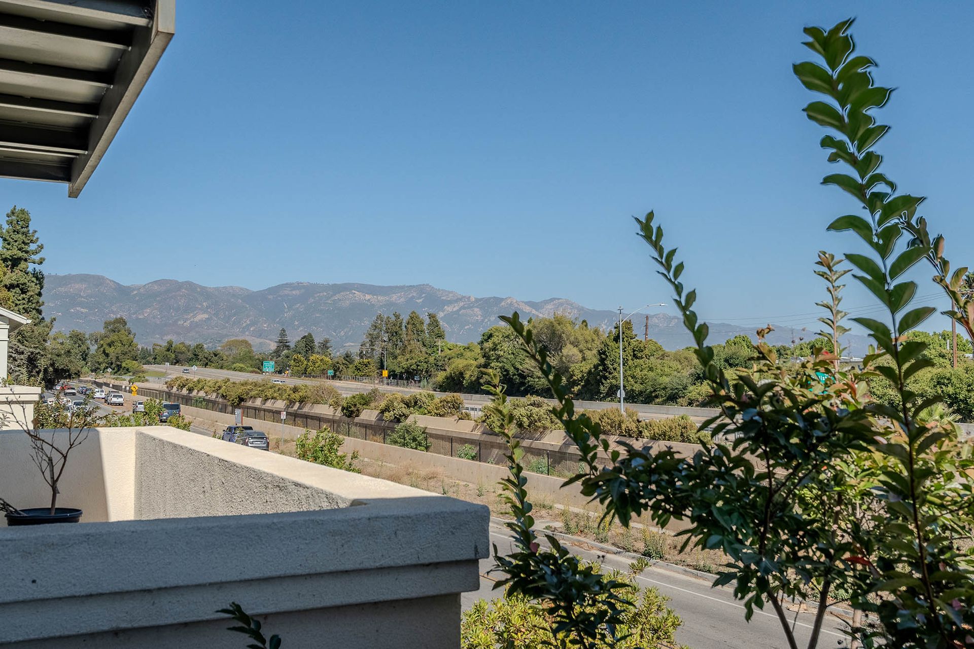 Plusieurs maisons dans Goleta, 579 Asilomar Way 12275181