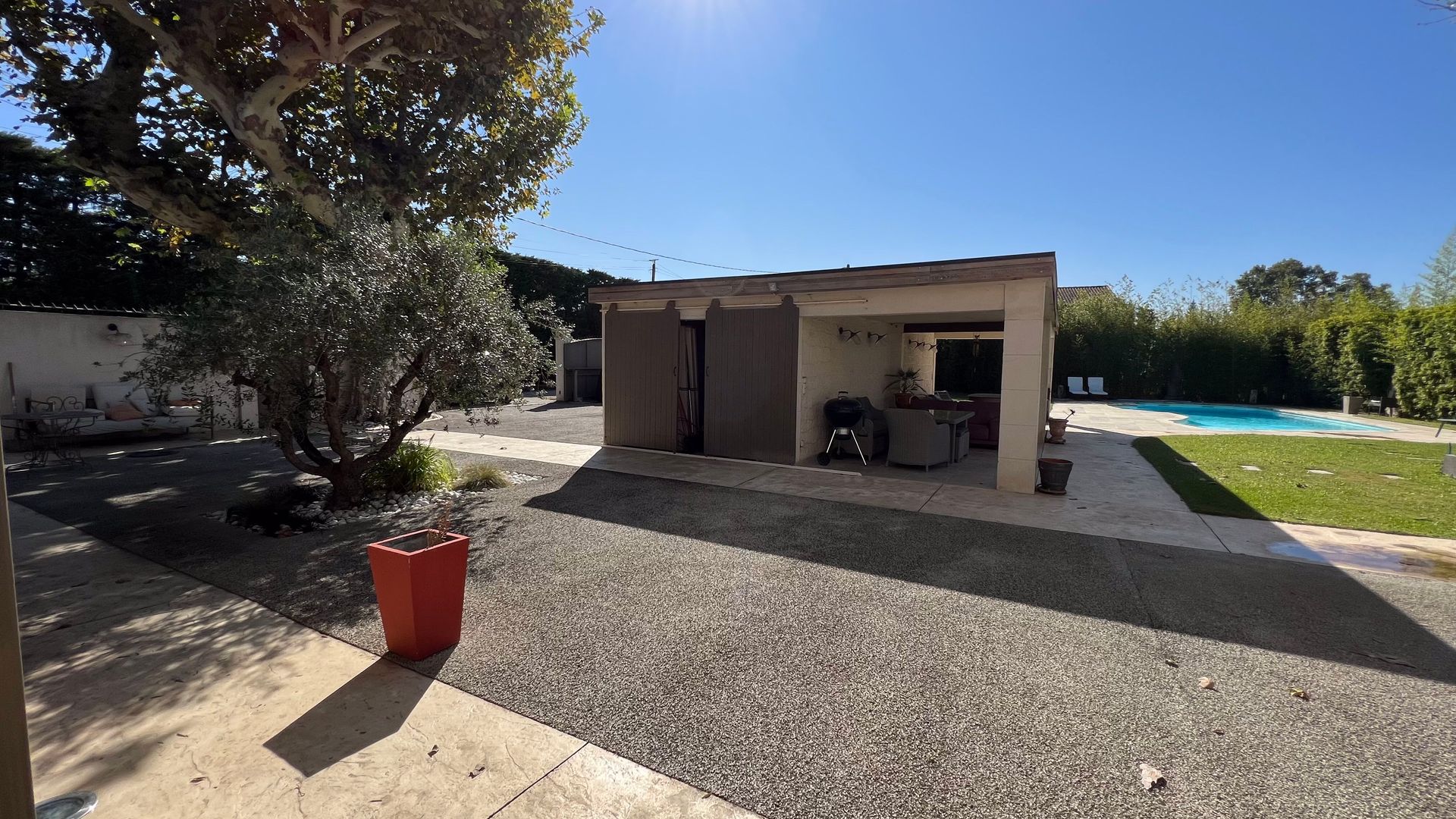 rumah dalam Châteaurenard, Provence-Alpes-Côte d'Azur 12276477