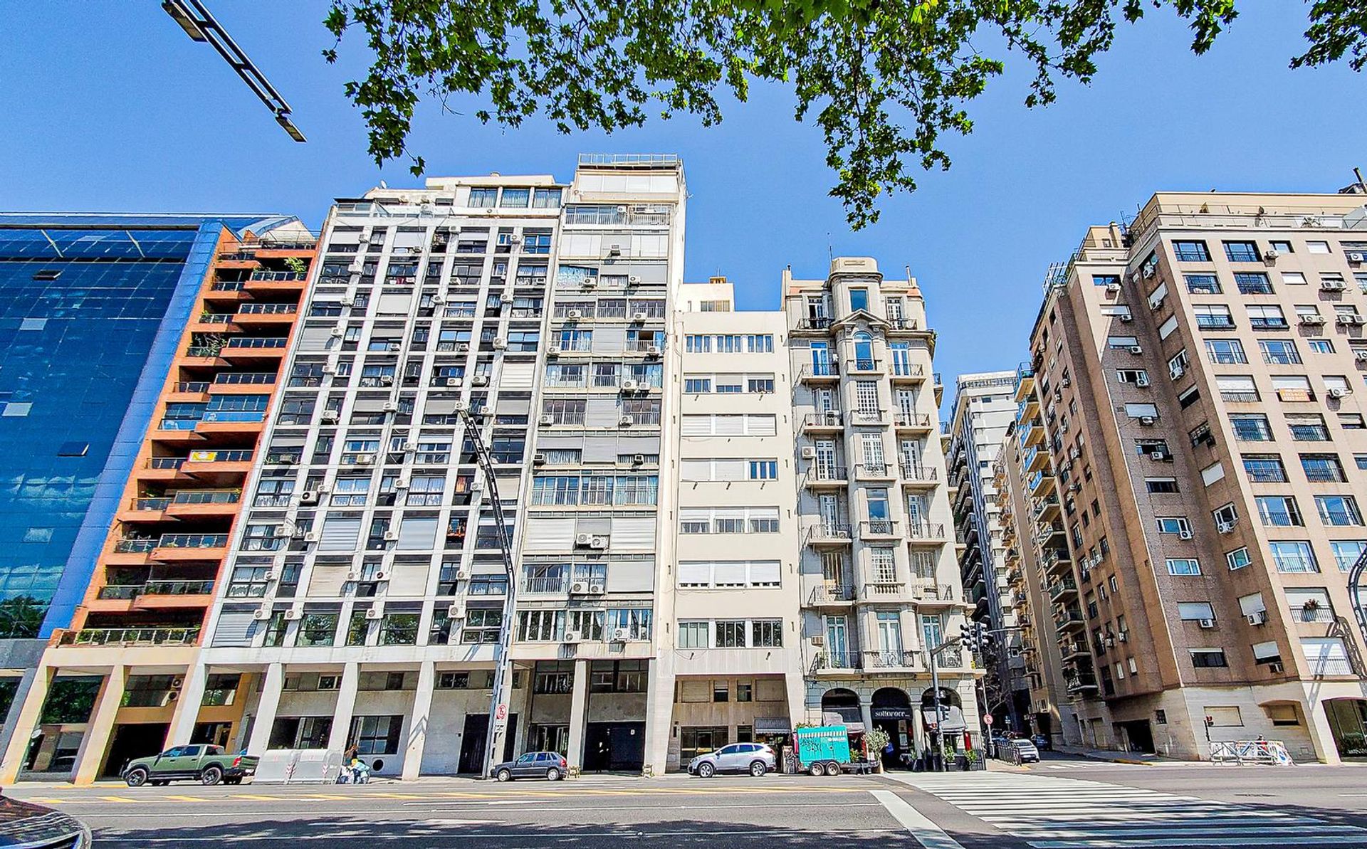 Condominio en Buenos Aires, Buenos Aires, Ciudad Autonoma de 12276538