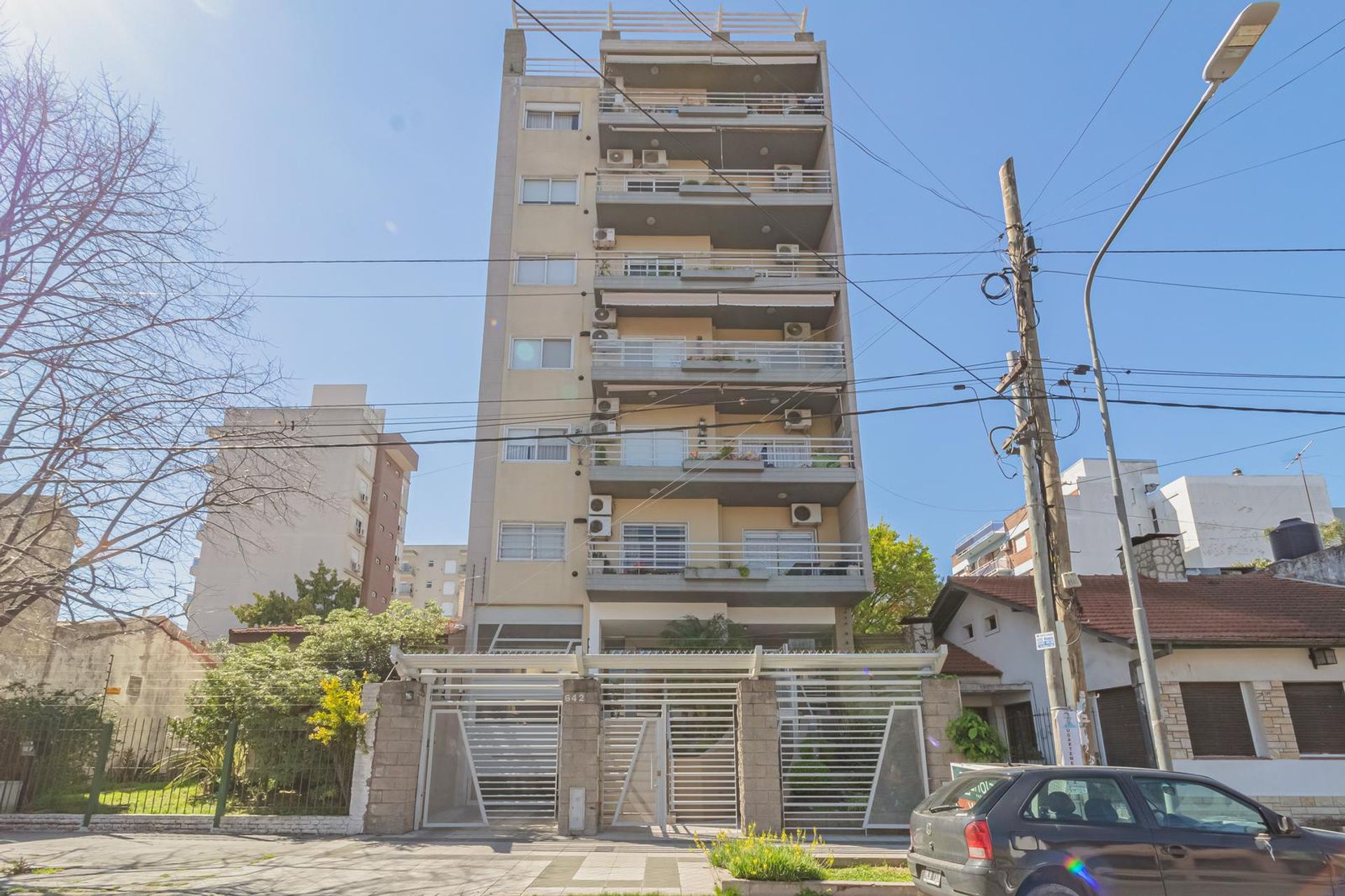 Condominium dans Morón, Provincia de Buenos Aires 12276561