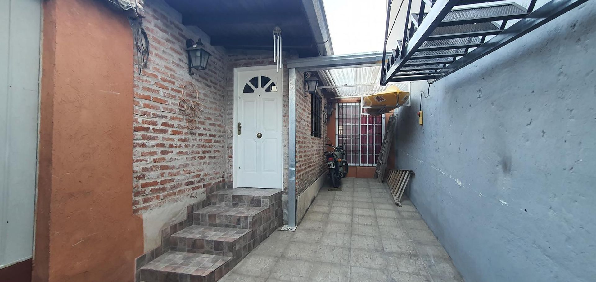 Huis in La Tablada, Provincia de Buenos Aires 12276747