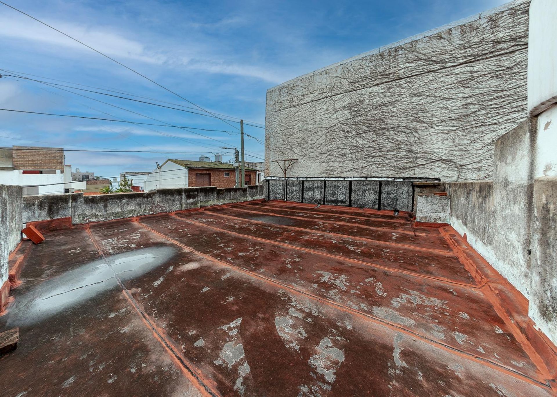 rumah dalam Sarandí, Provincia de Buenos Aires 12276909