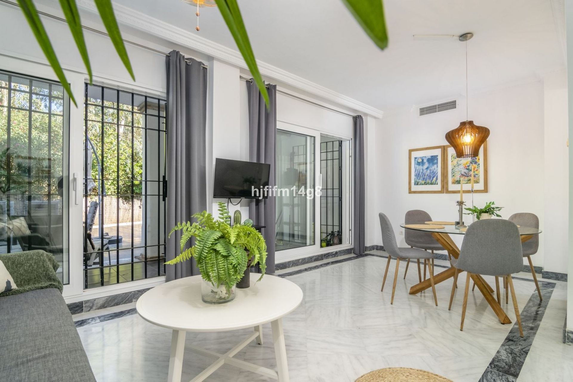 Condominium in Marbella, Andalusië 12277180