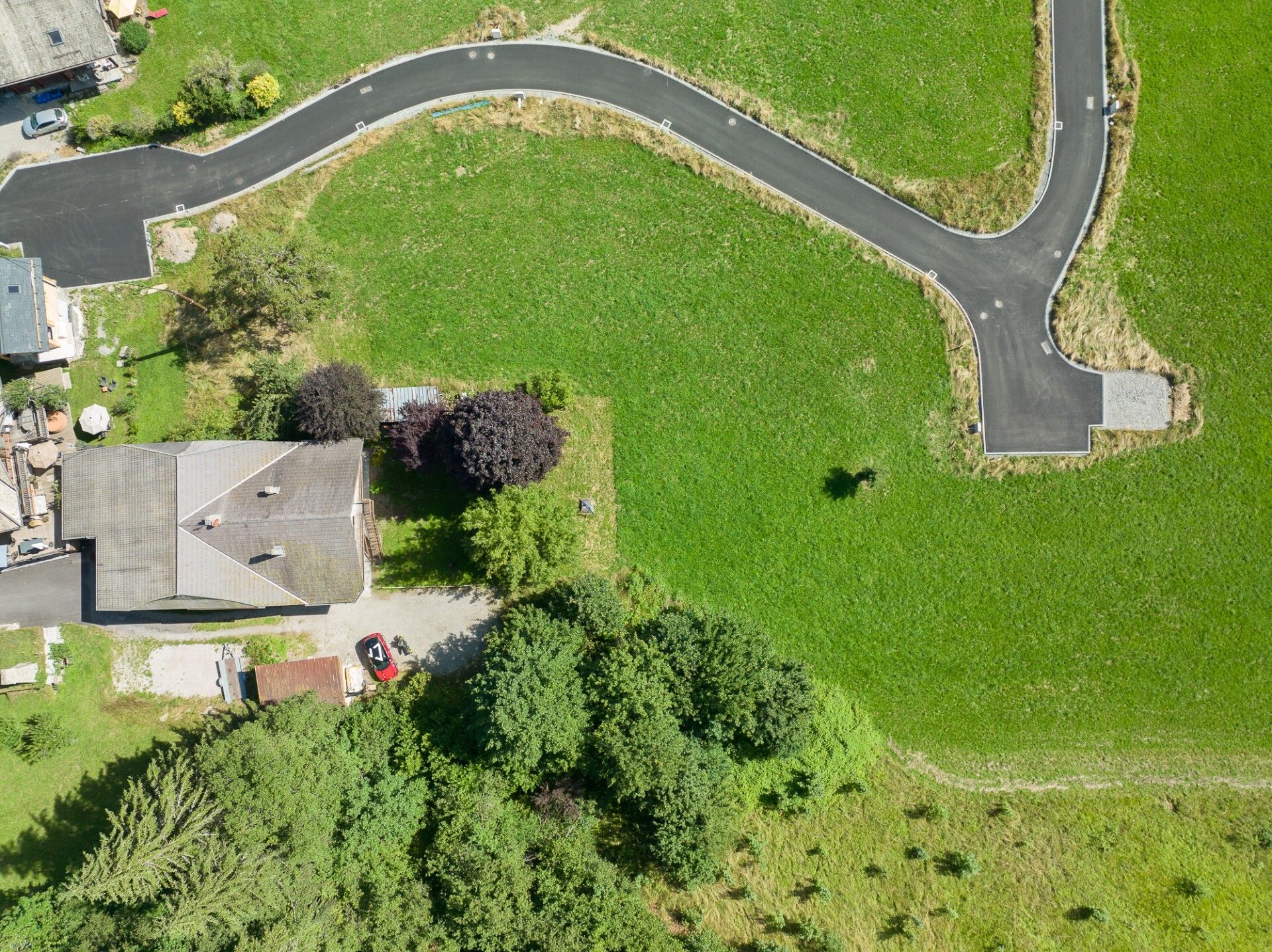 House in Essert-Romand, Auvergne-Rhône-Alpes 12277271