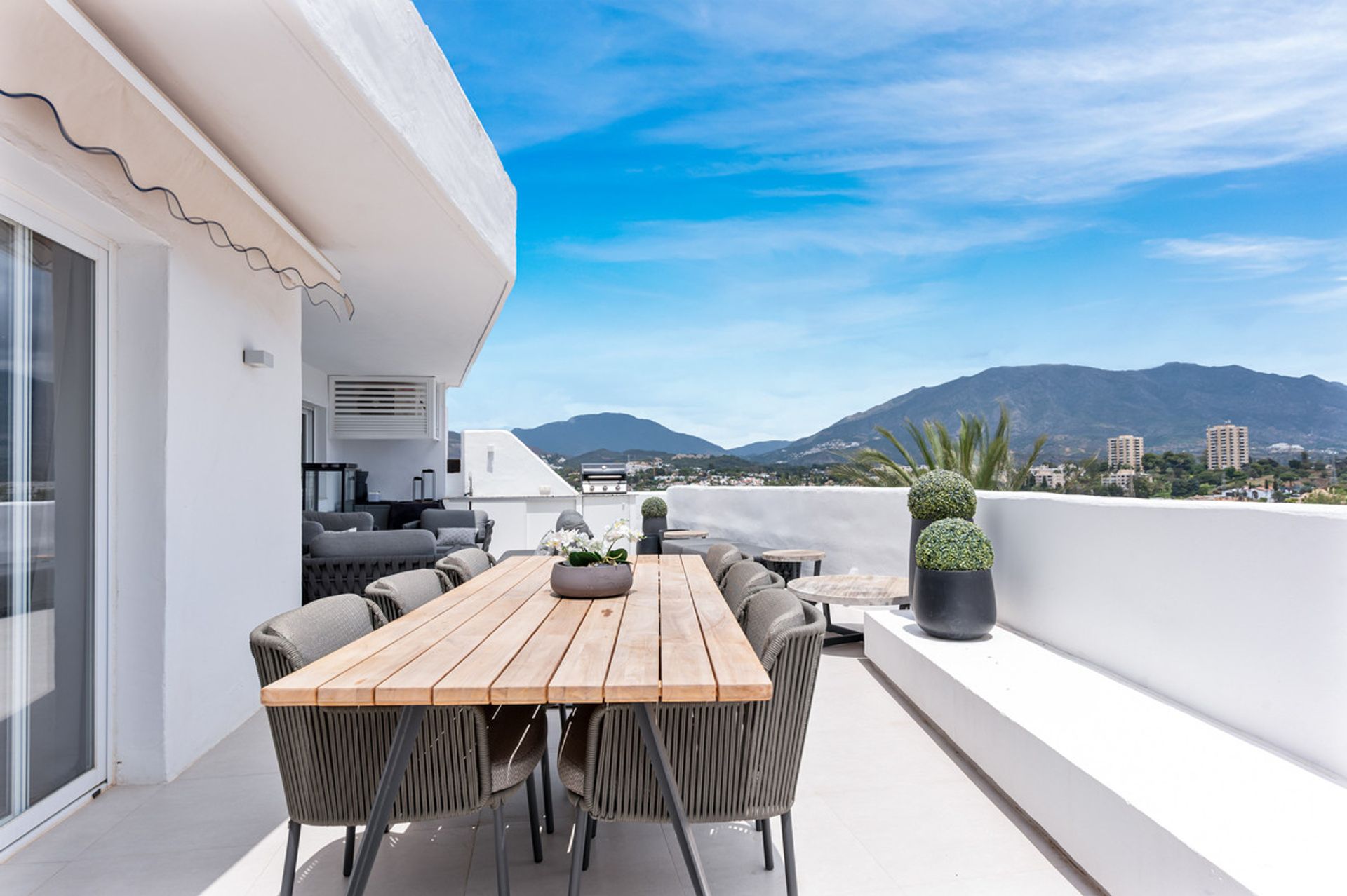 Condominium dans Marbella, Andalousie 12277576