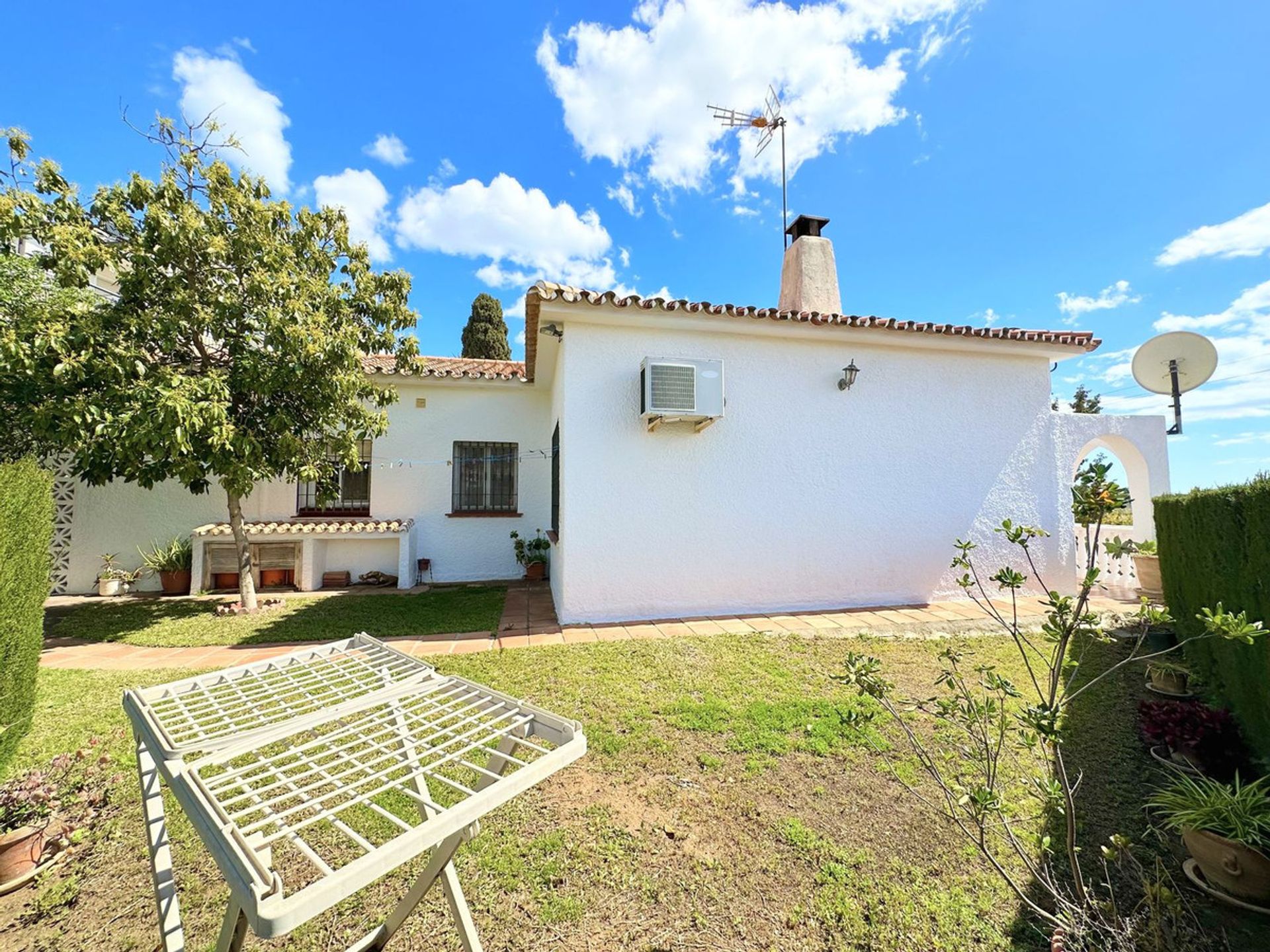 Hus i Torreblanca, Valencian Community 12277594