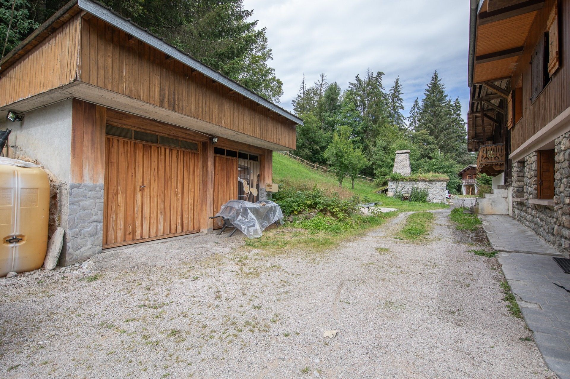 Talo sisään Essert-Romand, Auvergne-Rhône-Alpes 12278075