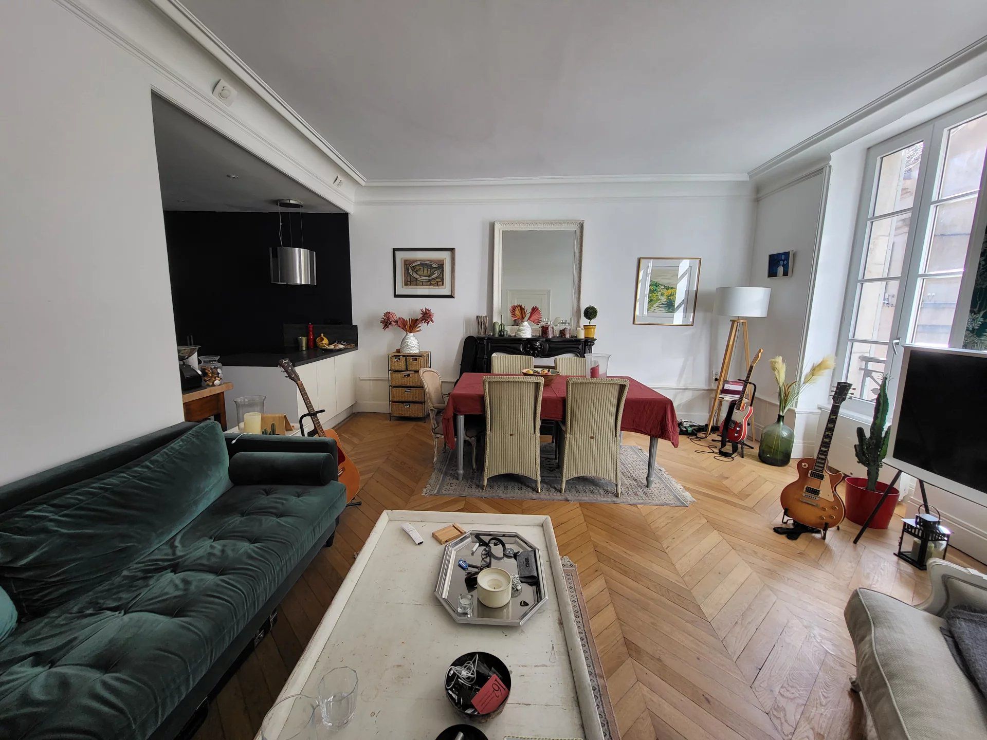 Condominium in Beaune, Bourgogne-Franche-Comte 12279892