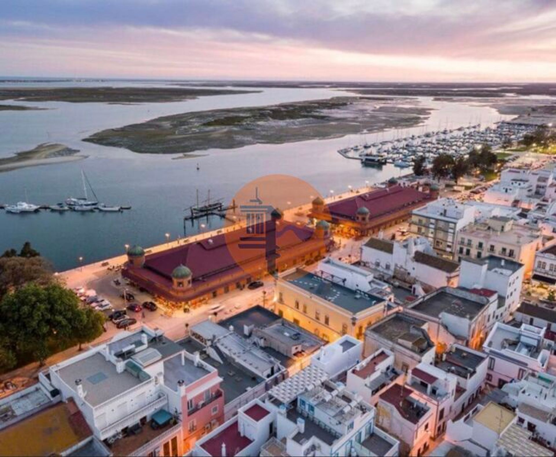 Land in Olhão, Faro District 12280096