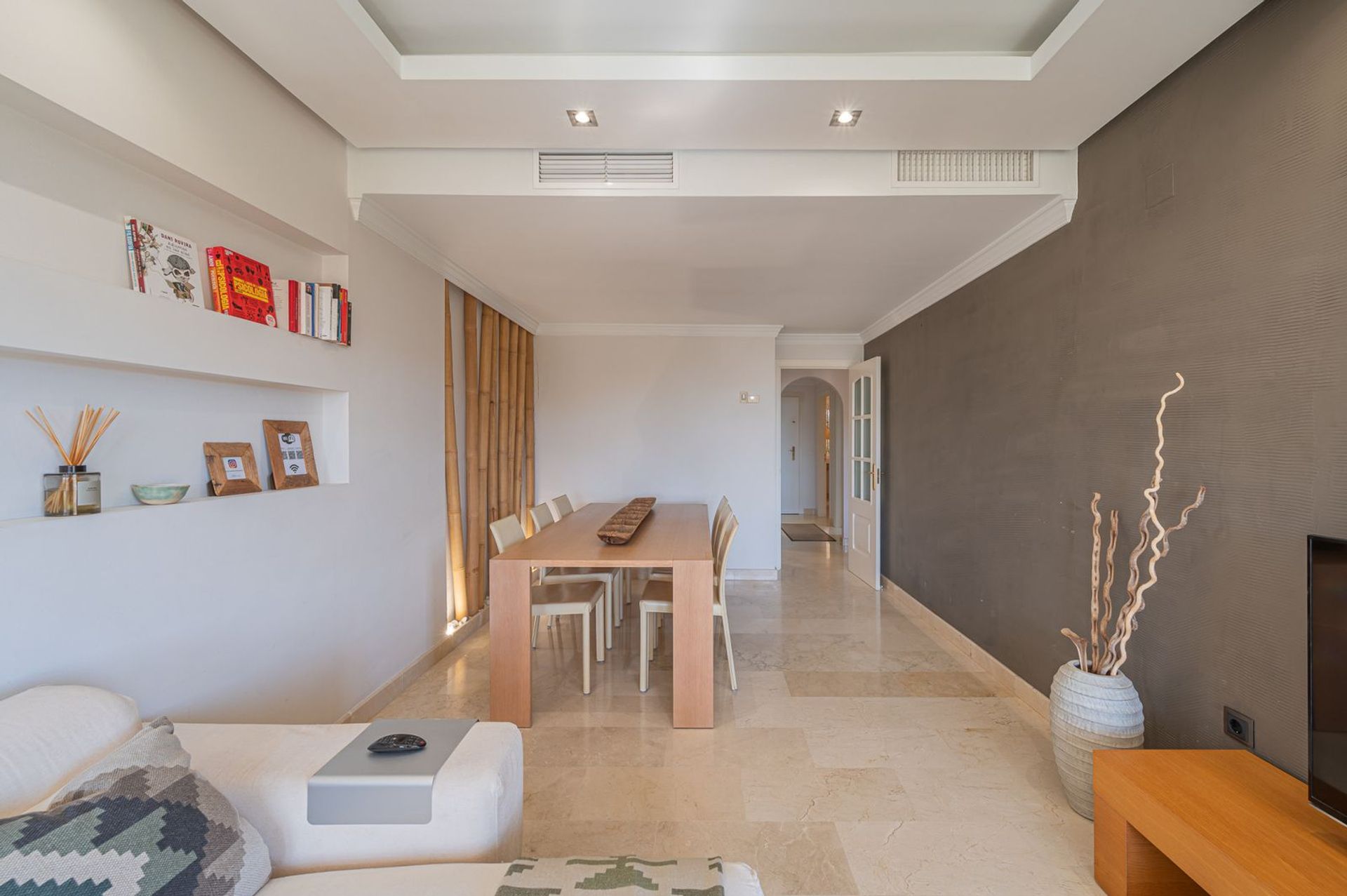 Condominium in Marbella, Andalucía 12281560