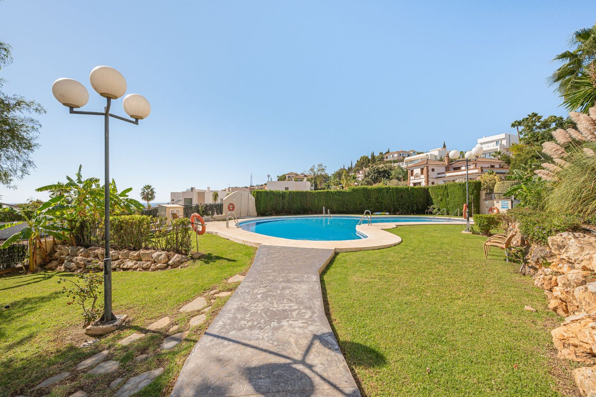 Condominium in Marbella, Andalucía 12281560