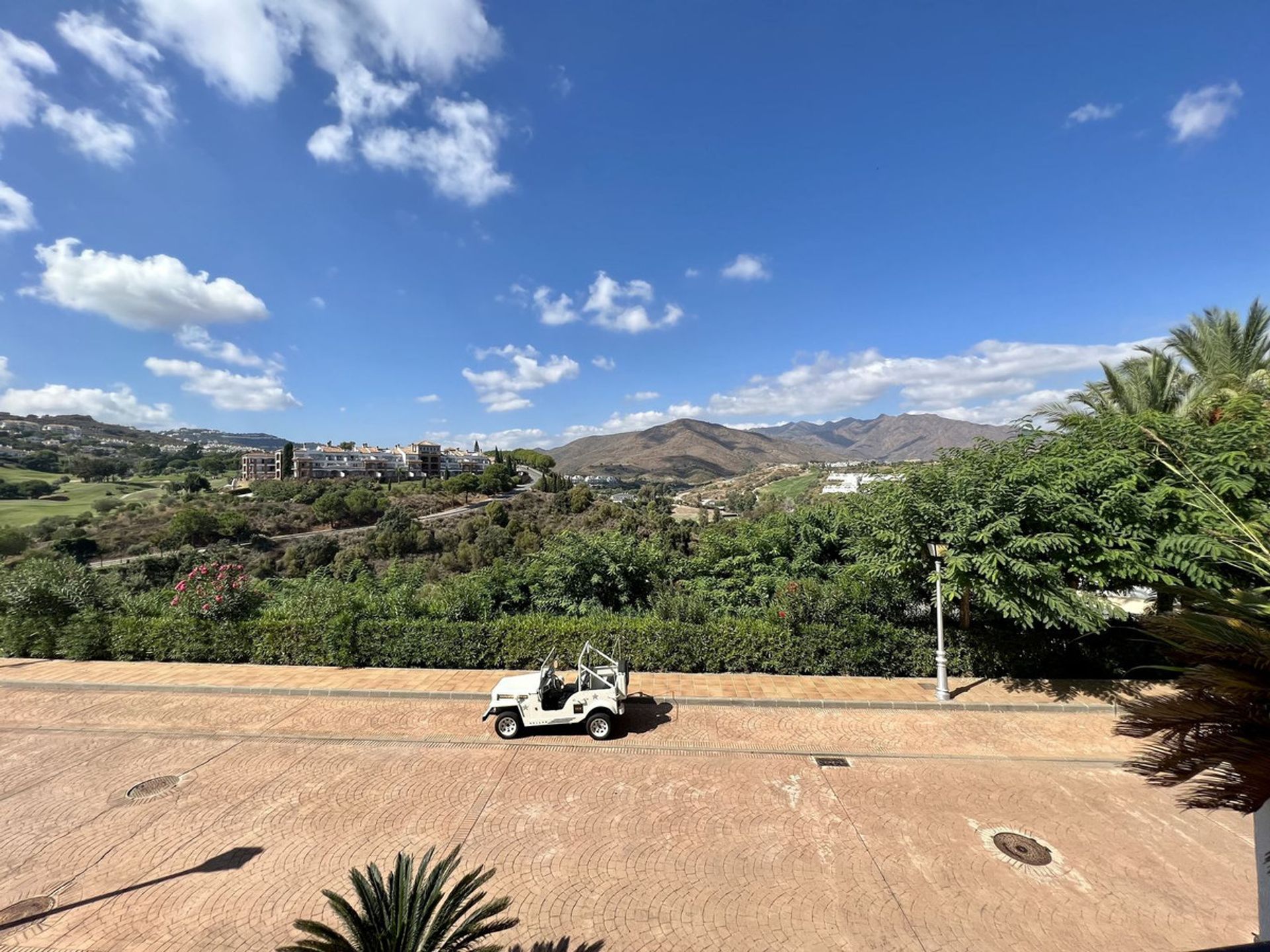 Talo sisään Las Lagunas de Mijas, Andalucía 12281729