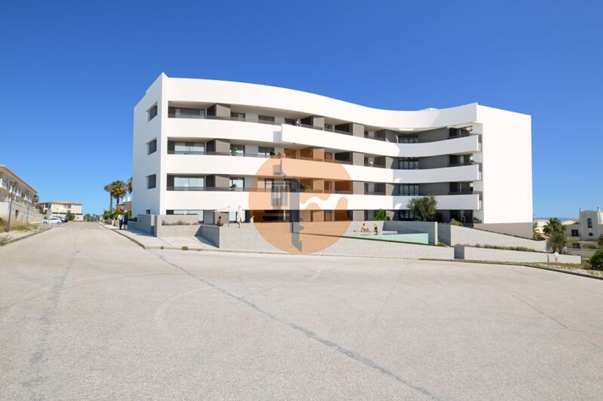 Condominium in Faro, Faro 12282286