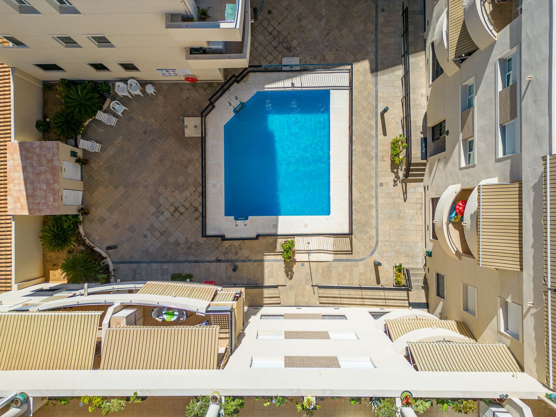 Condominium in Las Lagunas, Andalusia 12283698