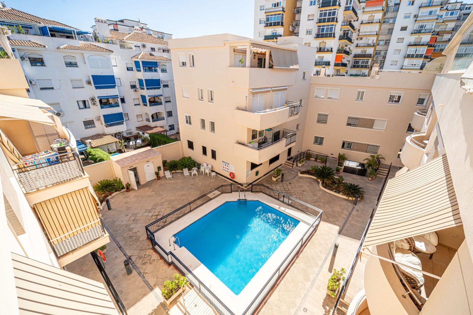 Condominium in Las Lagunas, Andalusia 12283698