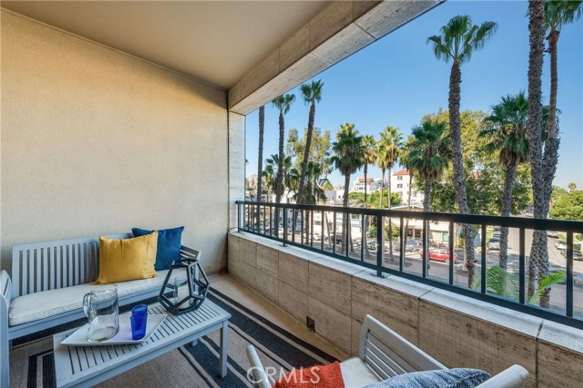 Condominium in Long Beach, California 12284710