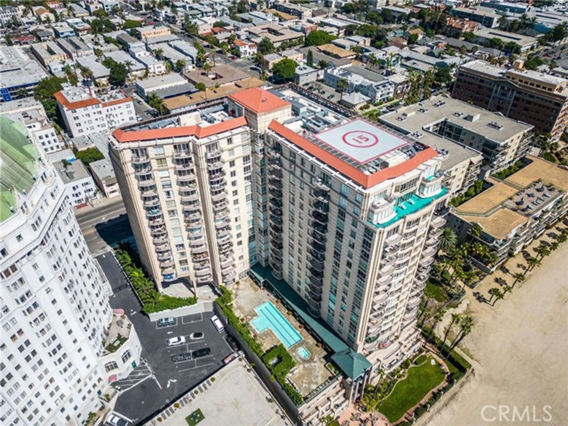 Condominium in Long Beach, California 12284710