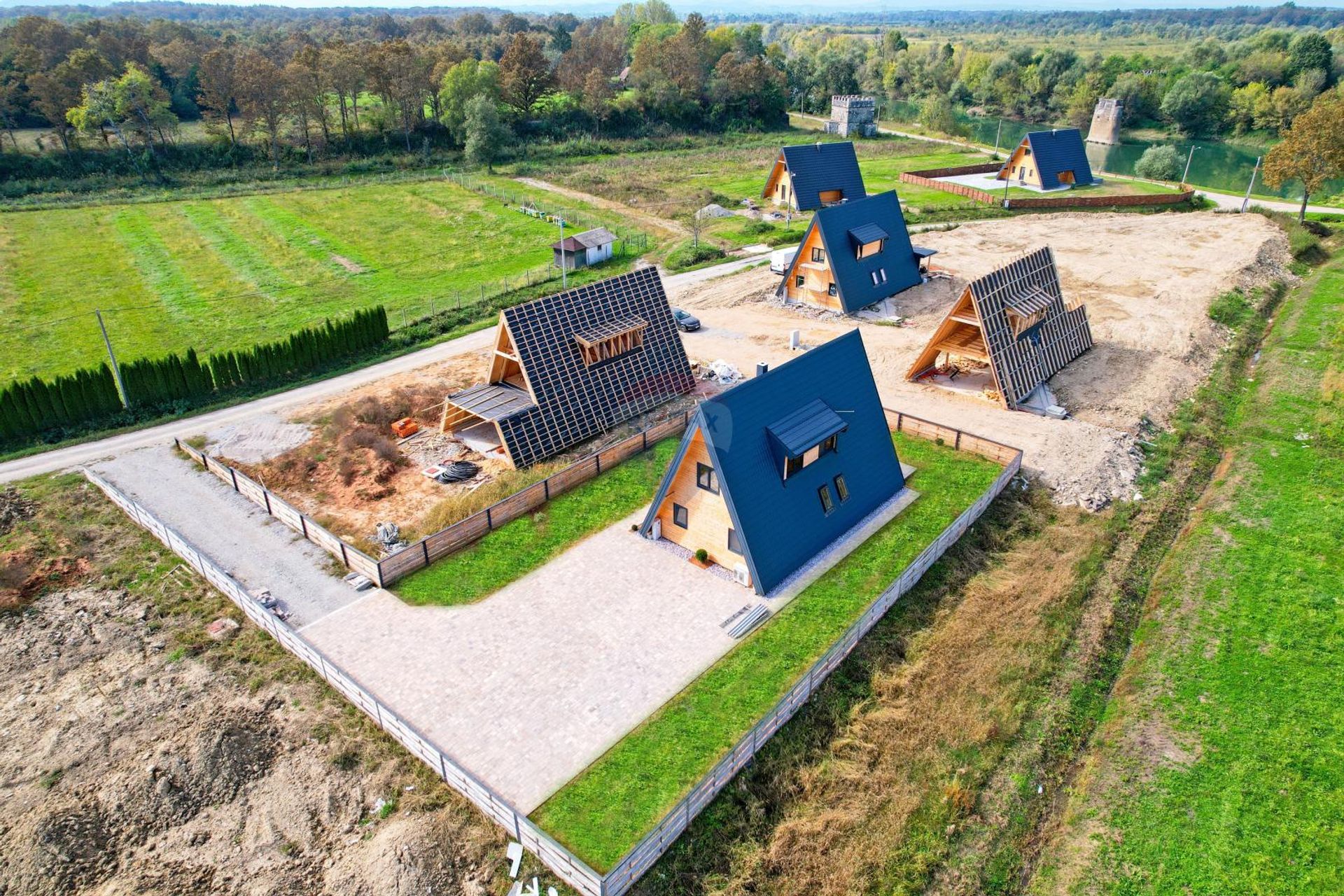 Hus i Karlovac, Karlovacka Zupanija 12285411