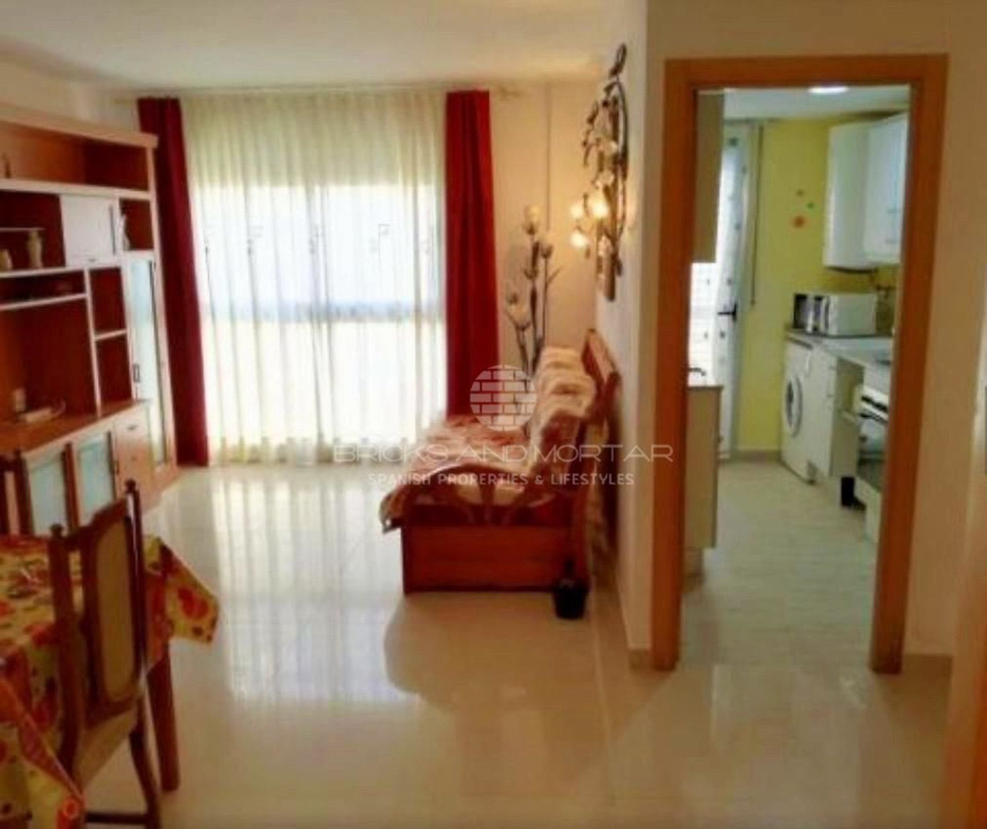 Condominio en La Ametlla de Mar, Cataluña 12287405