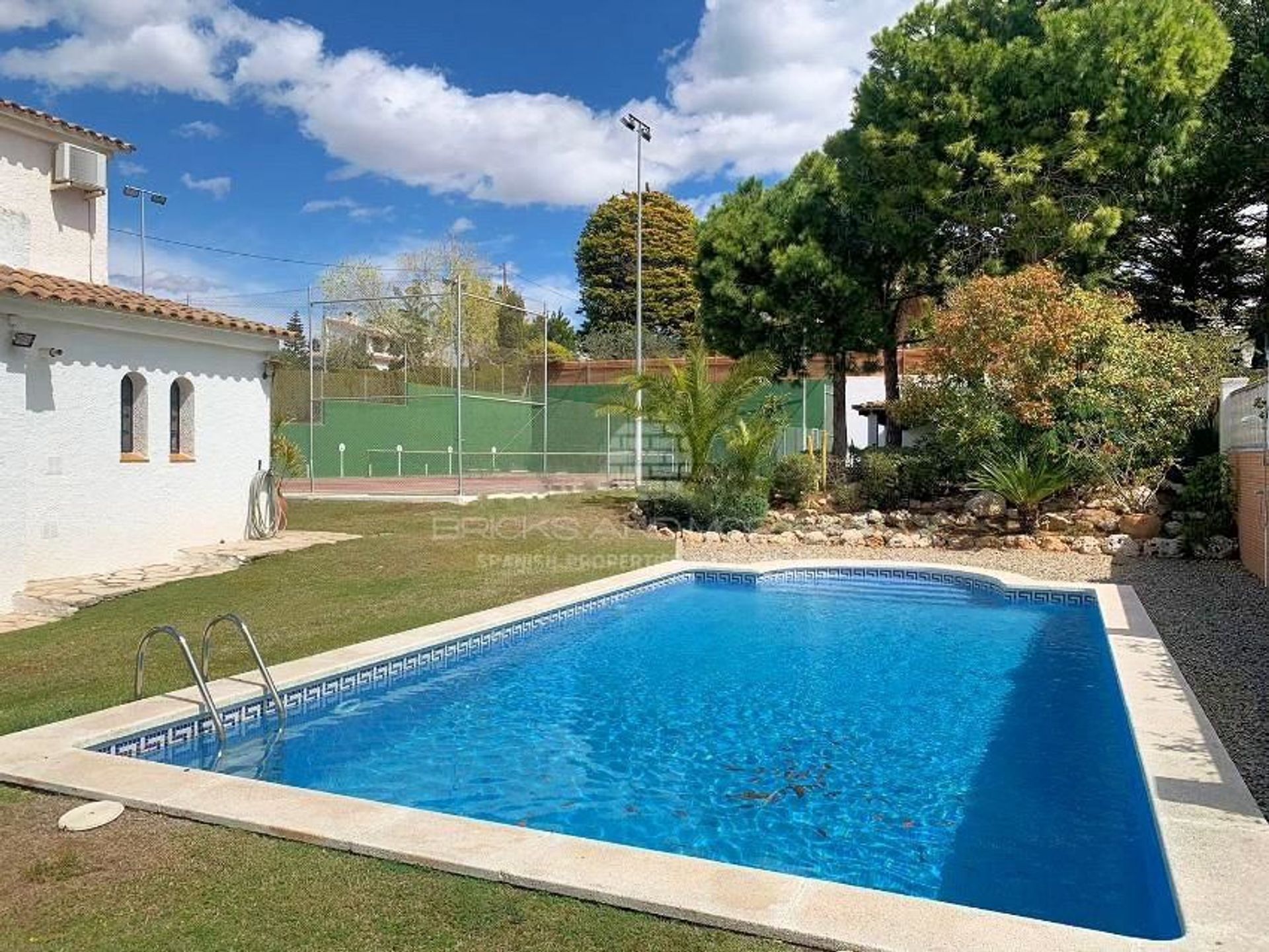 Haus im Roda de Bara, Catalonia 12287640