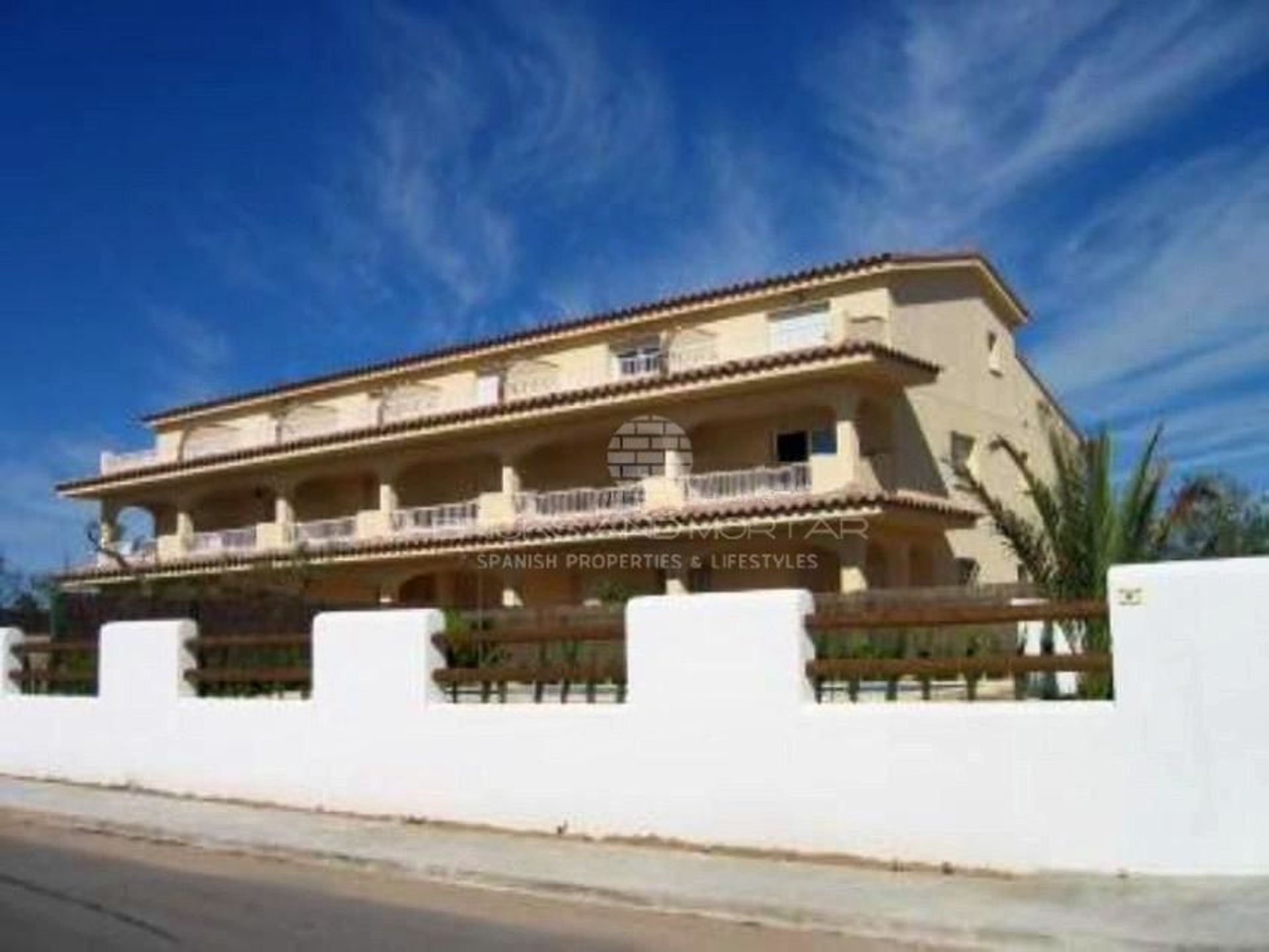 Condominium in La Ampolla, Catalonië 12287759