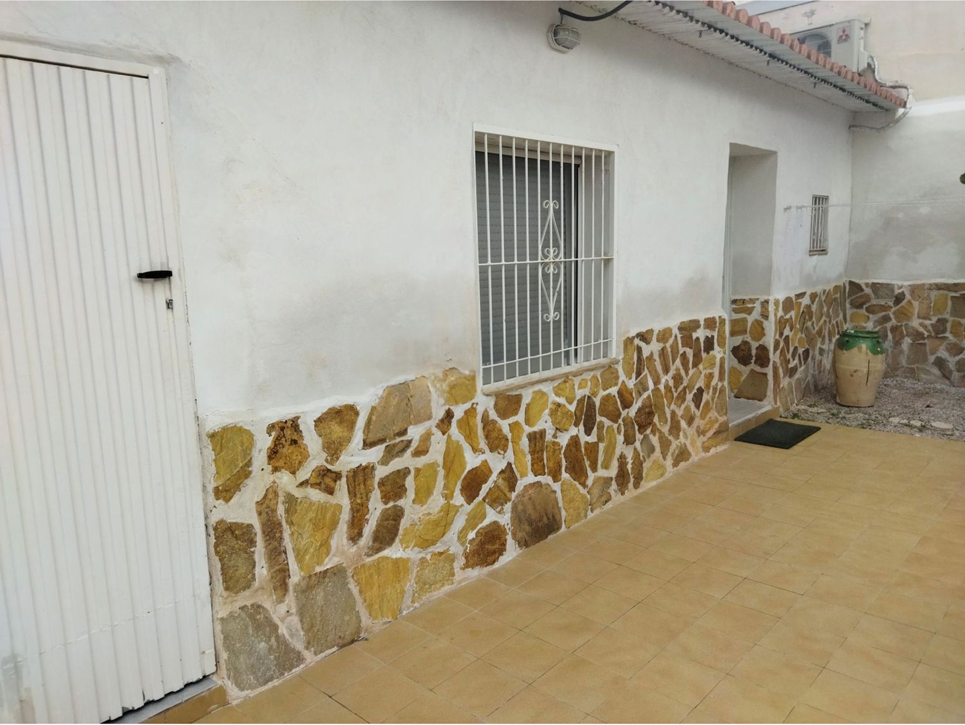 Hus i Los Montesinos, Valencian Community 12287995