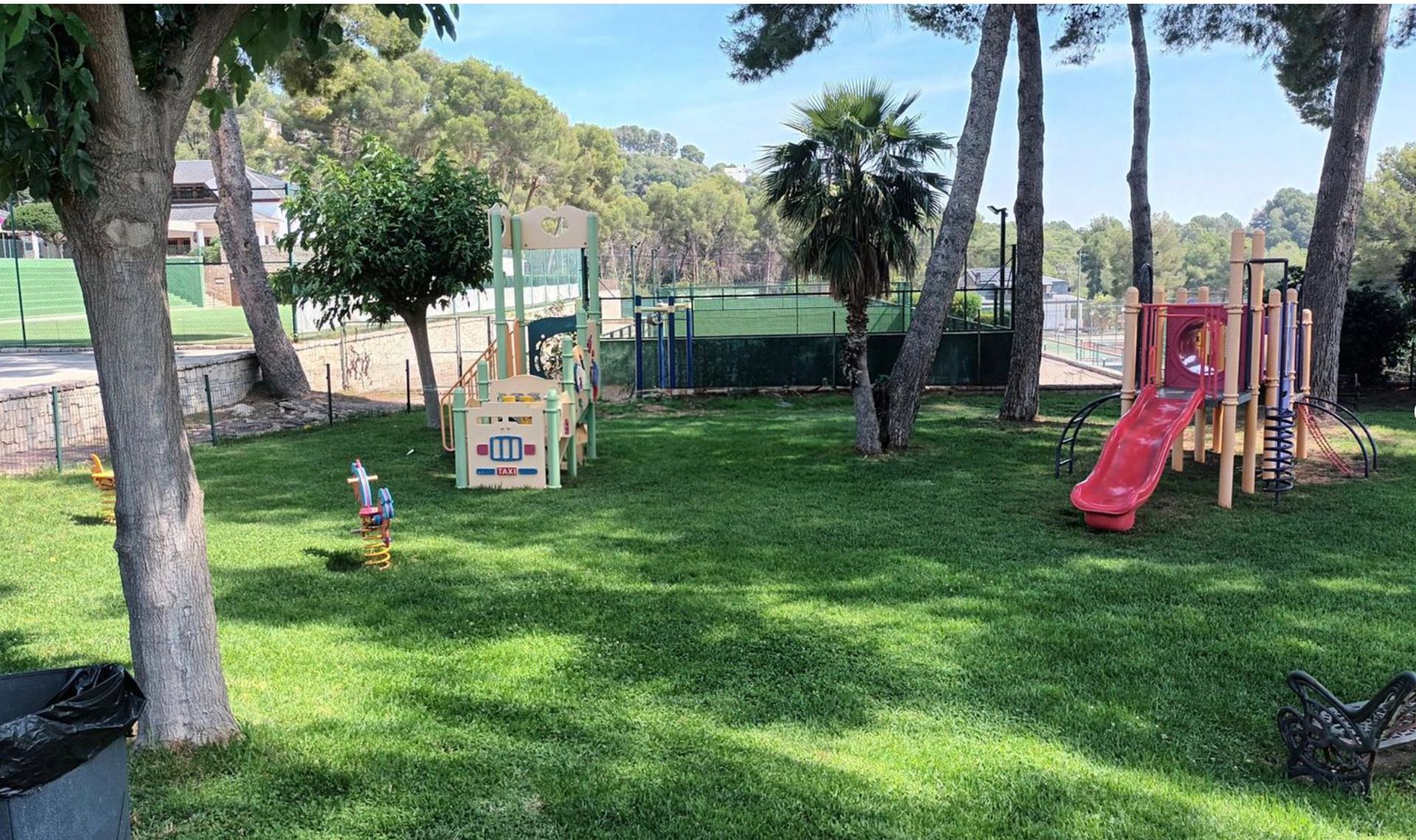 casa en El Bosque, Andalucía 12288137