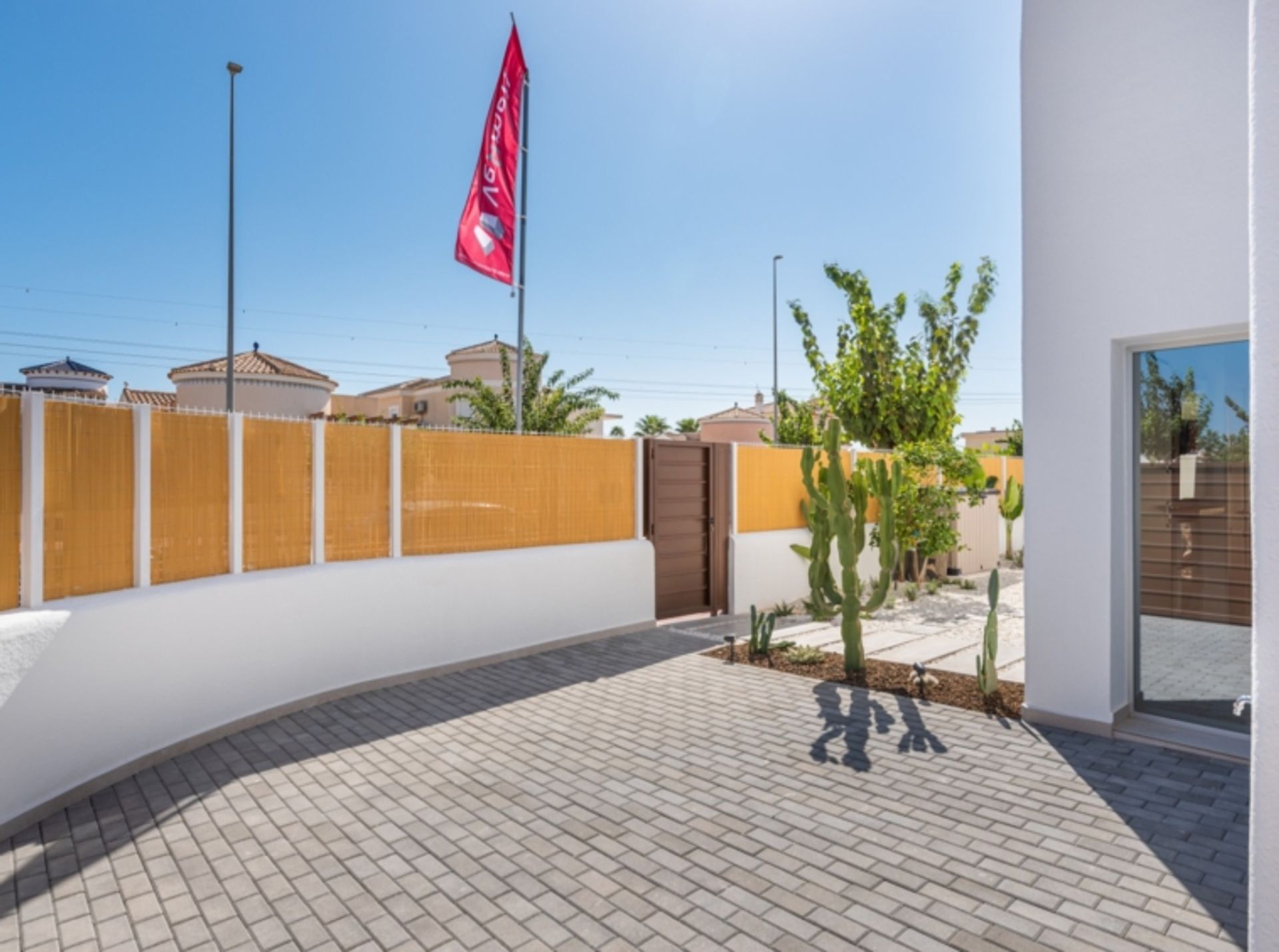 Rumah di La Marina, Valencian Community 12288324