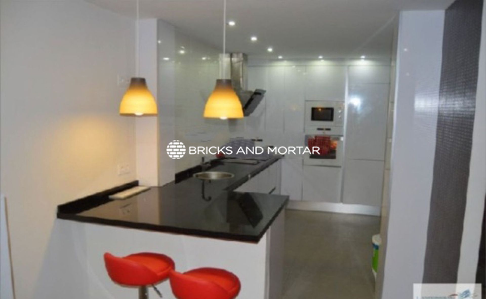 Condominium in Alcudia de Crespins, Valencia 12288883