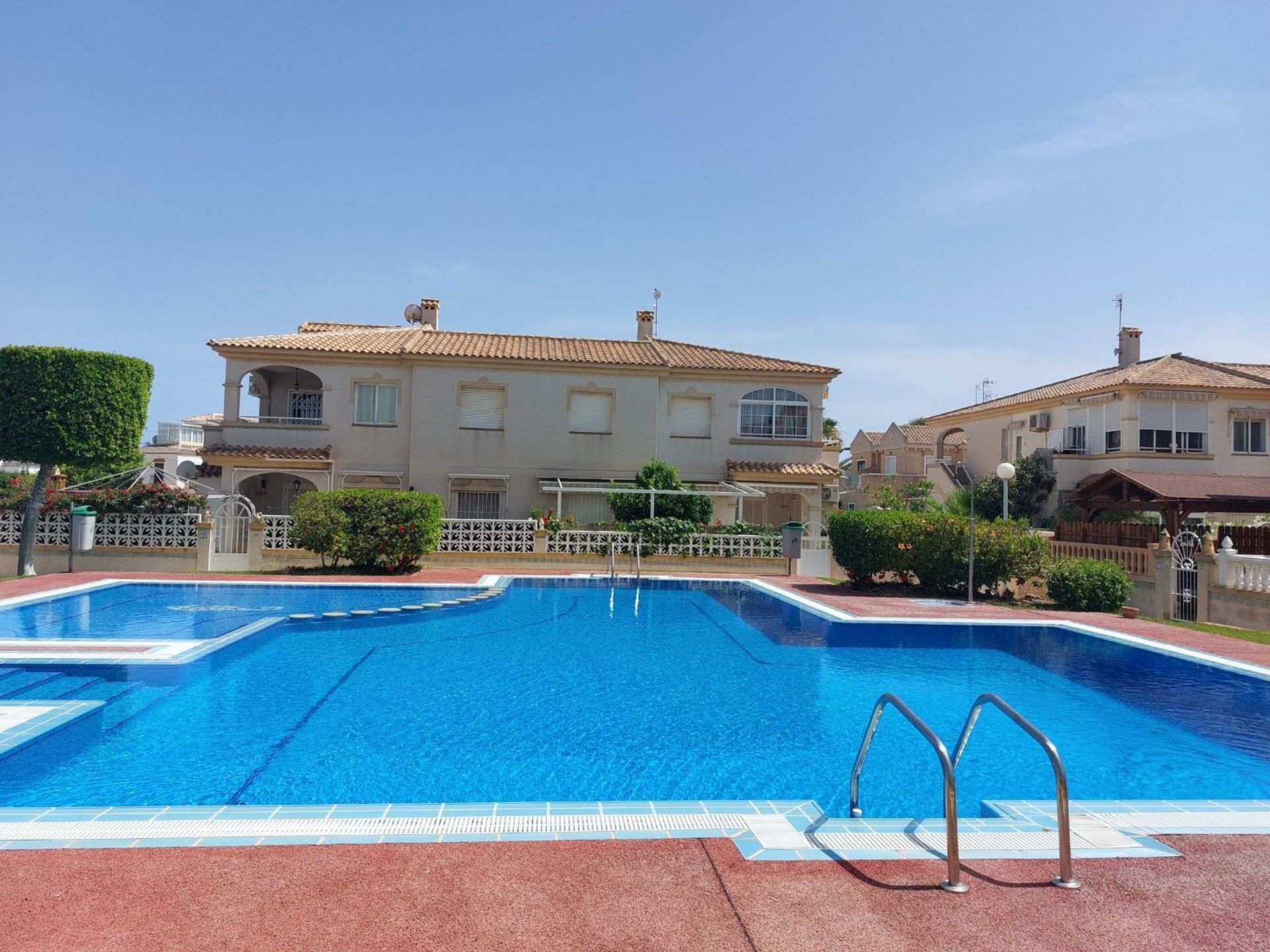 Condominium in Torrevieja, Valencian Community 12289138