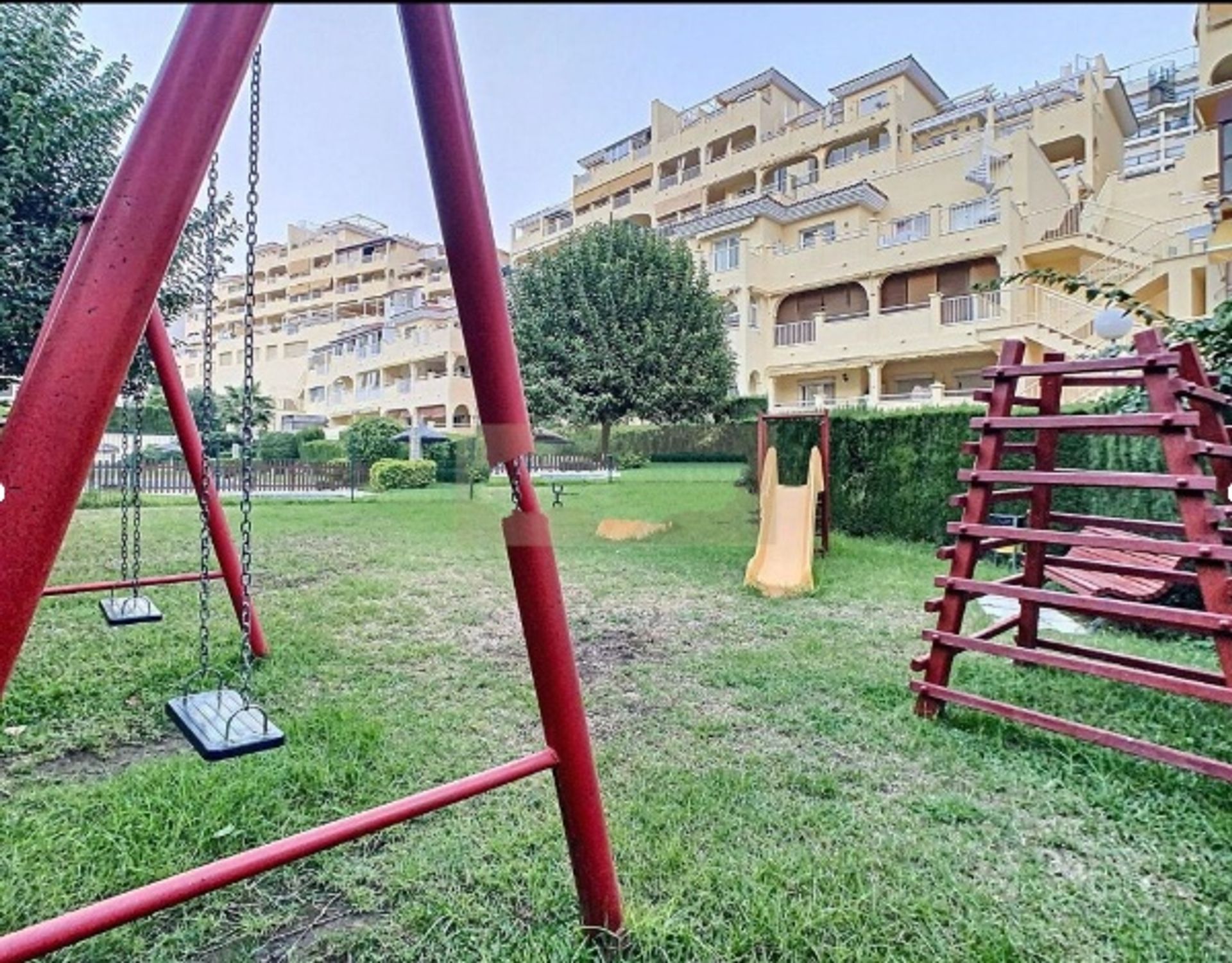 Condominium in Benalmádena, Andalusia 12289228