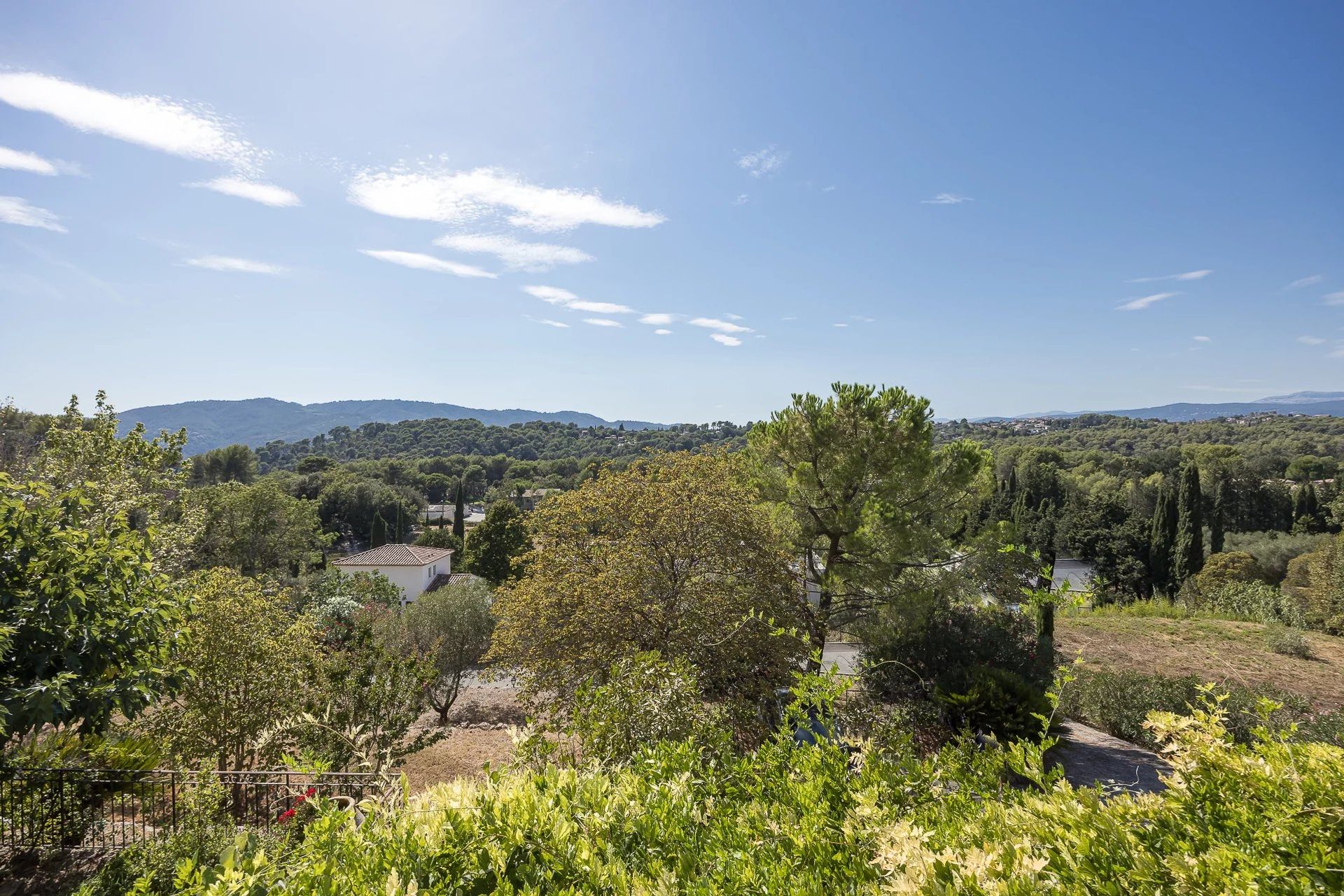 Dom w Mougins, Provence-Alpes-Côte d'Azur 12289865