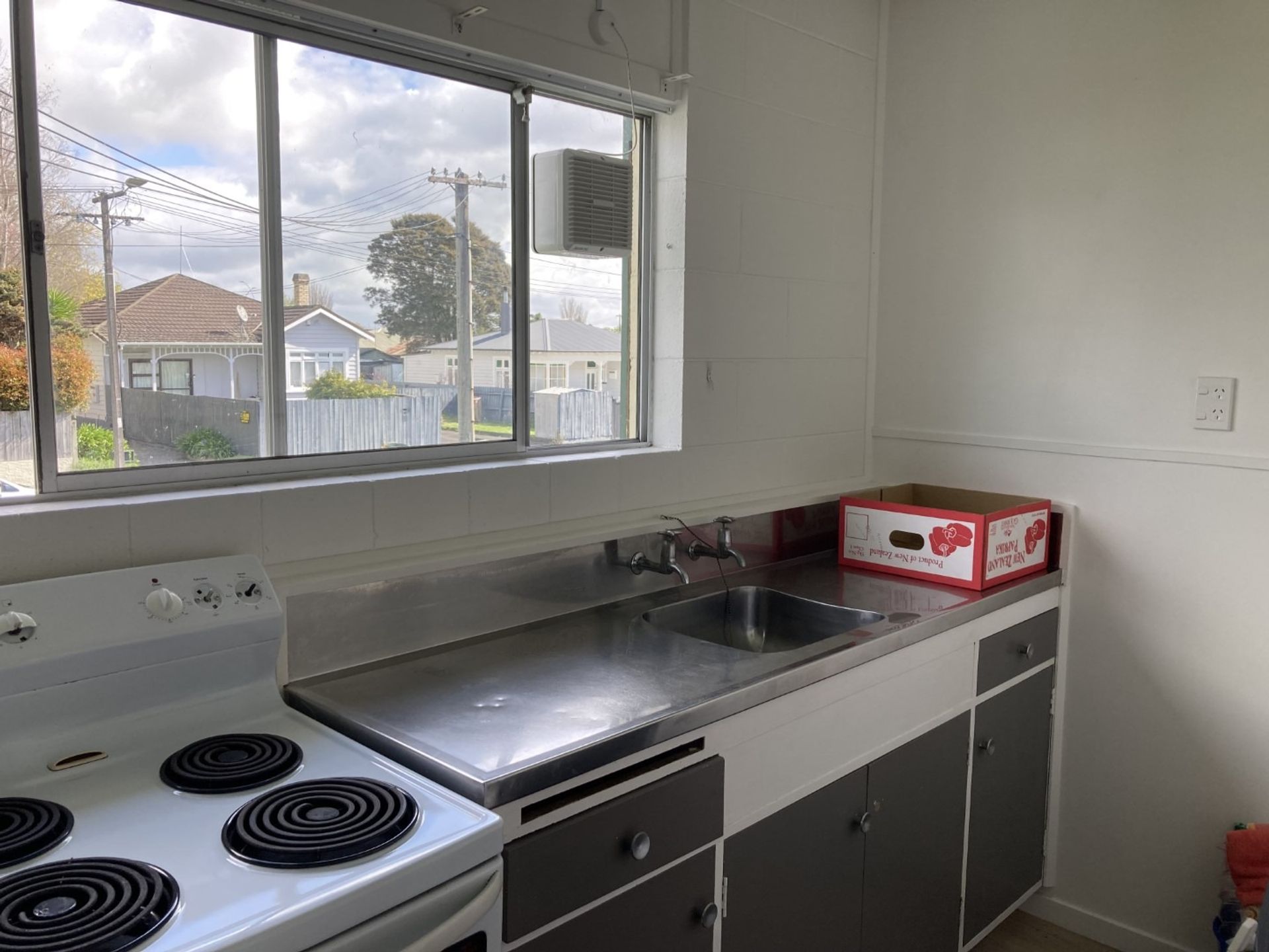 Condominium in Hamilton, Waikato 12289928