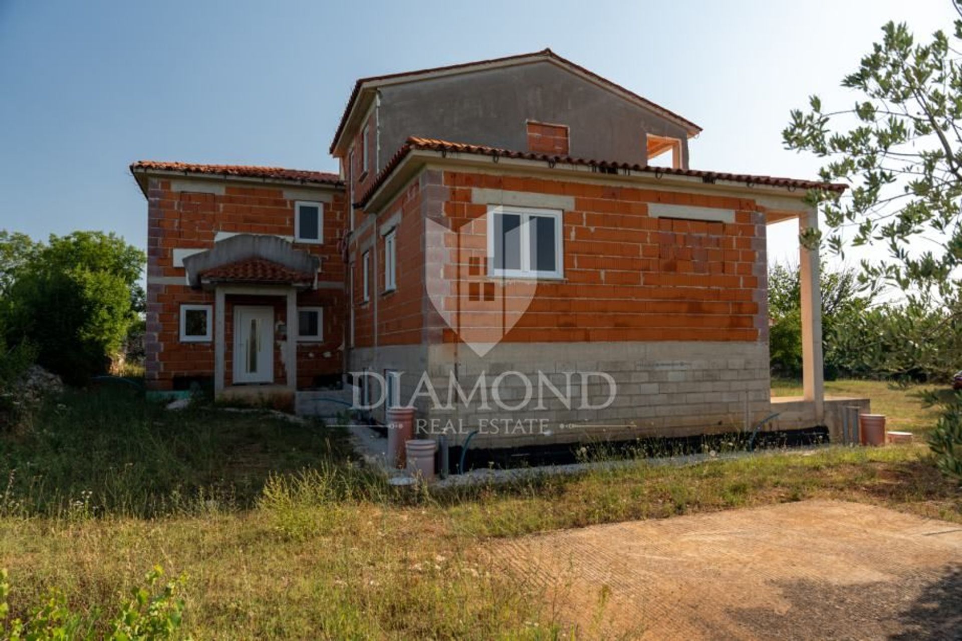 rumah dalam Vodnjan, Istria County 12292236